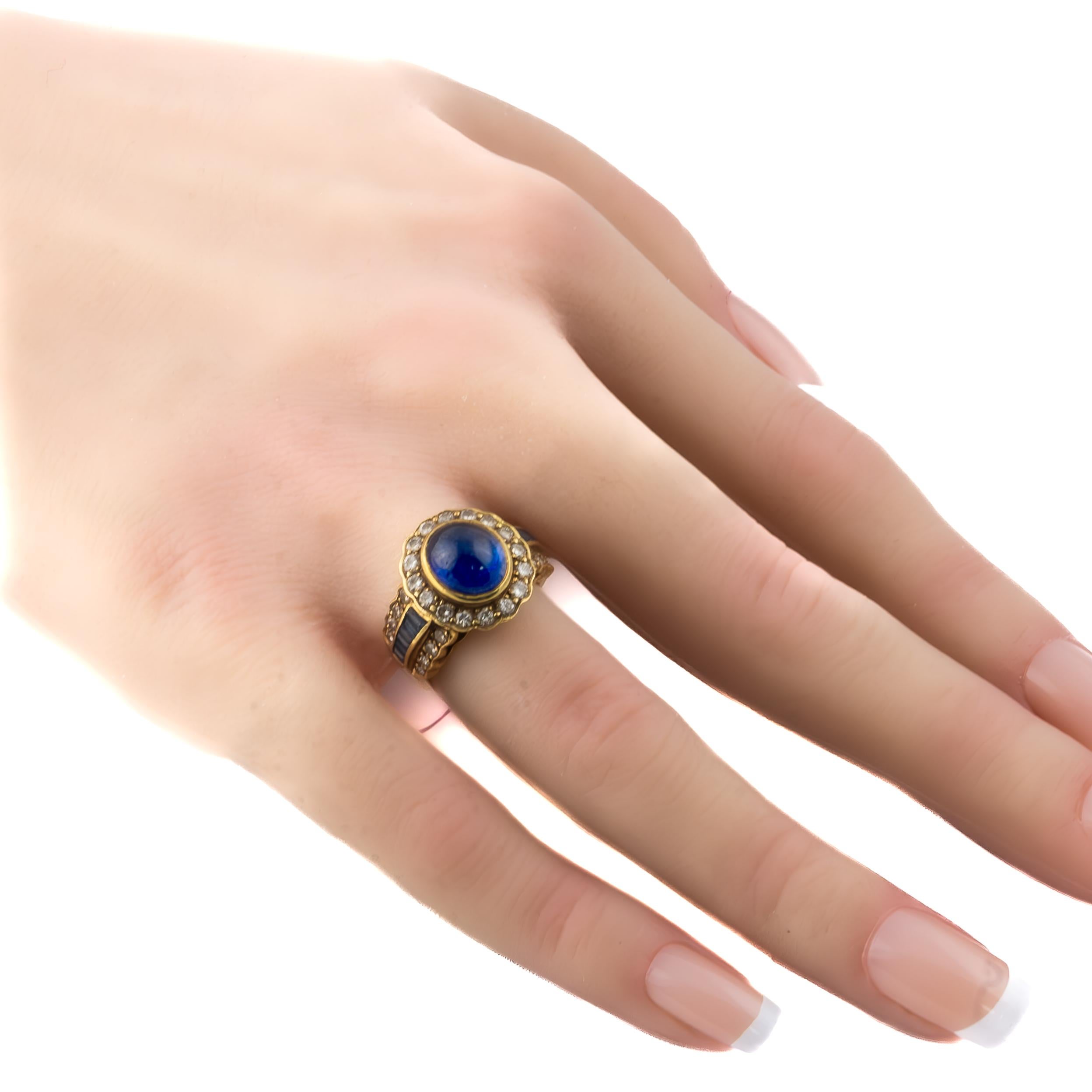 Halo-Ring mit Cabochon-Saphir und Diamant im Vintage-Stil im Zustand „Hervorragend“ im Angebot in New York, NY