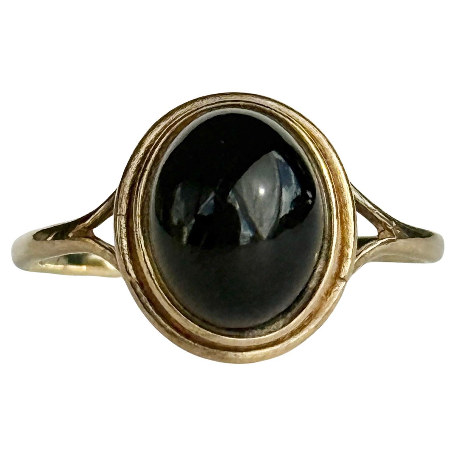 Vintage Cabochon Stein und 9 Karat Gold Ring