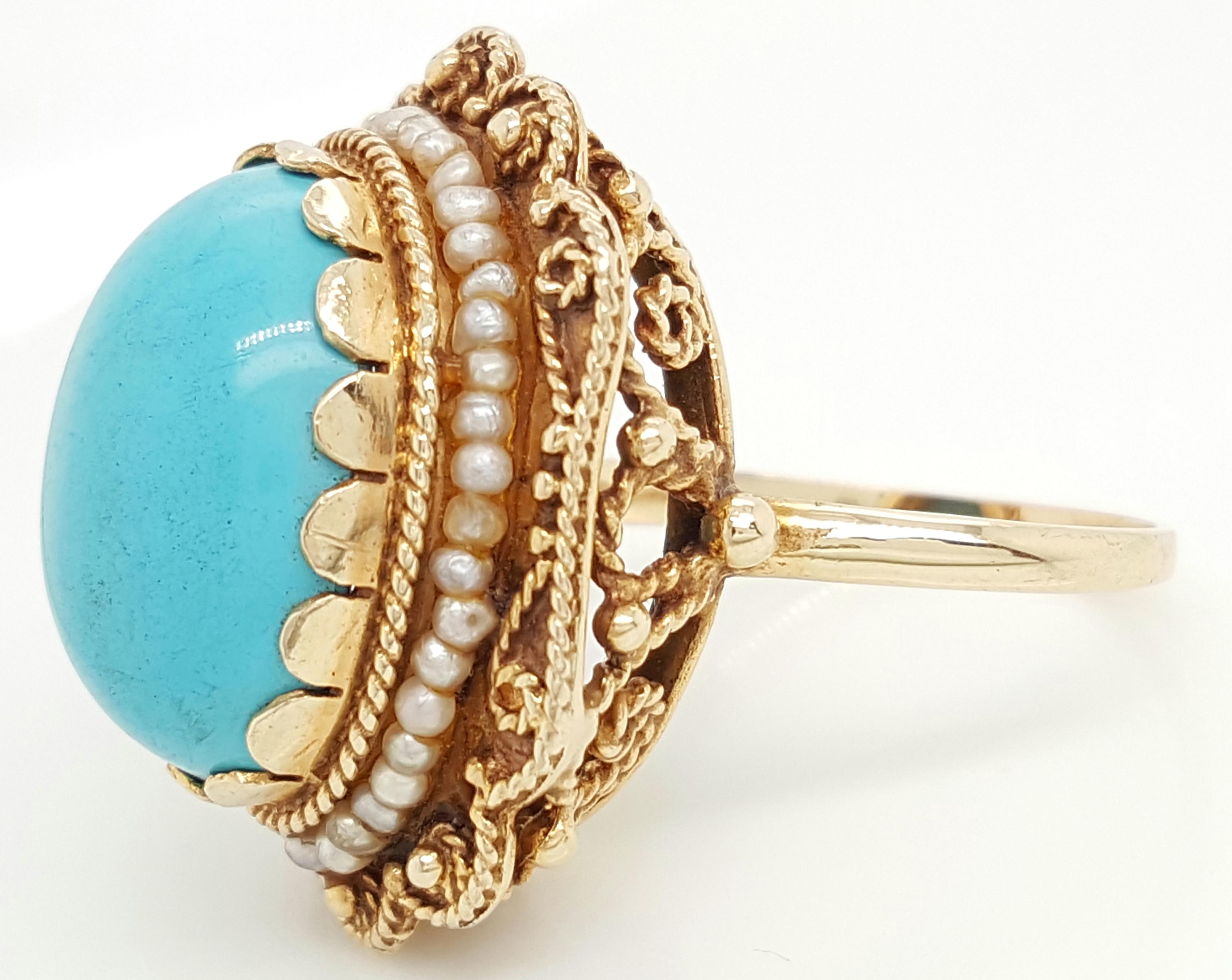 Vintage Cabochon Turquoise and Pearls Yellow Gold Ring 2