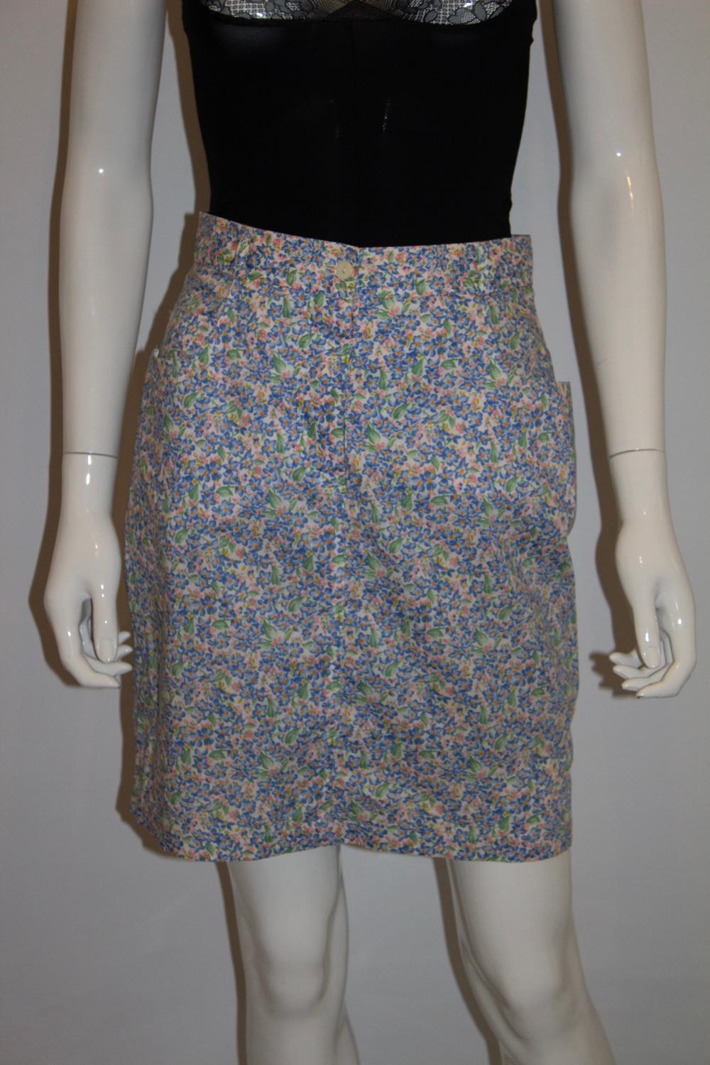 Vintage Cacharel - Jupe en coton à fleurs en vente 2