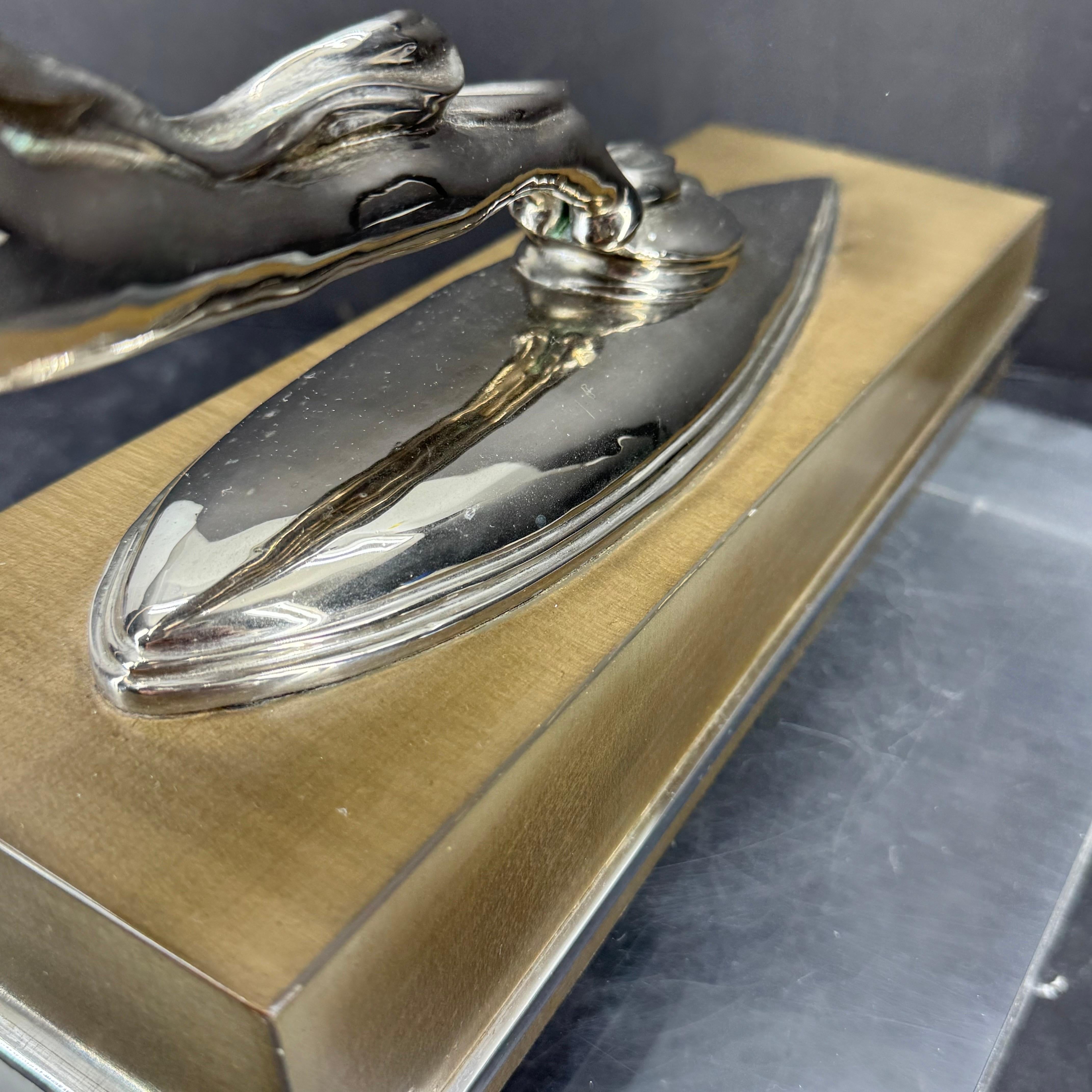 Ornamento Cadillac Hood d'epoca con statua di dea su base in vendita 10