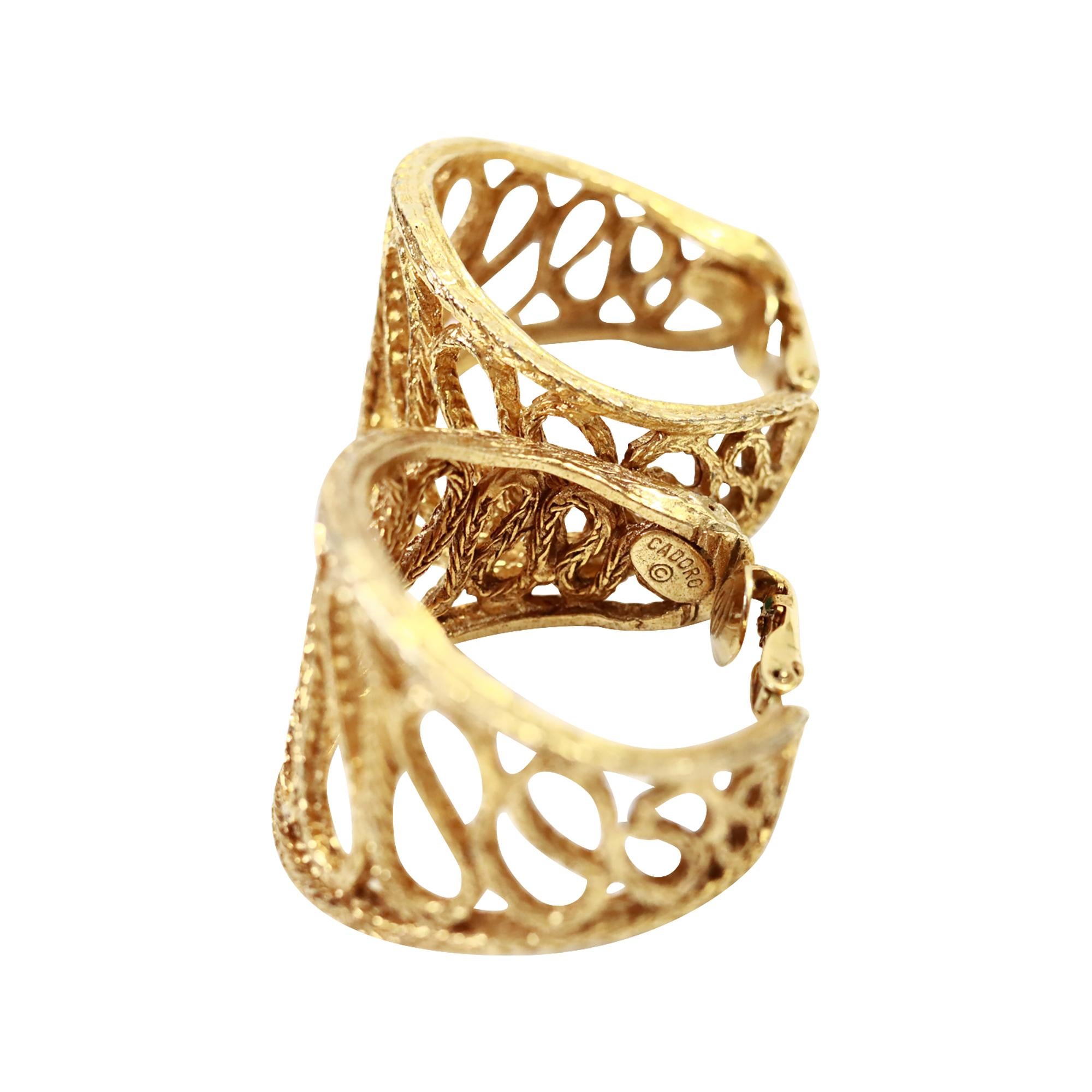 Cadoro d'epoca in tonalità oro  Orecchini a cerchio larghi circa anni '80 in vendita 2