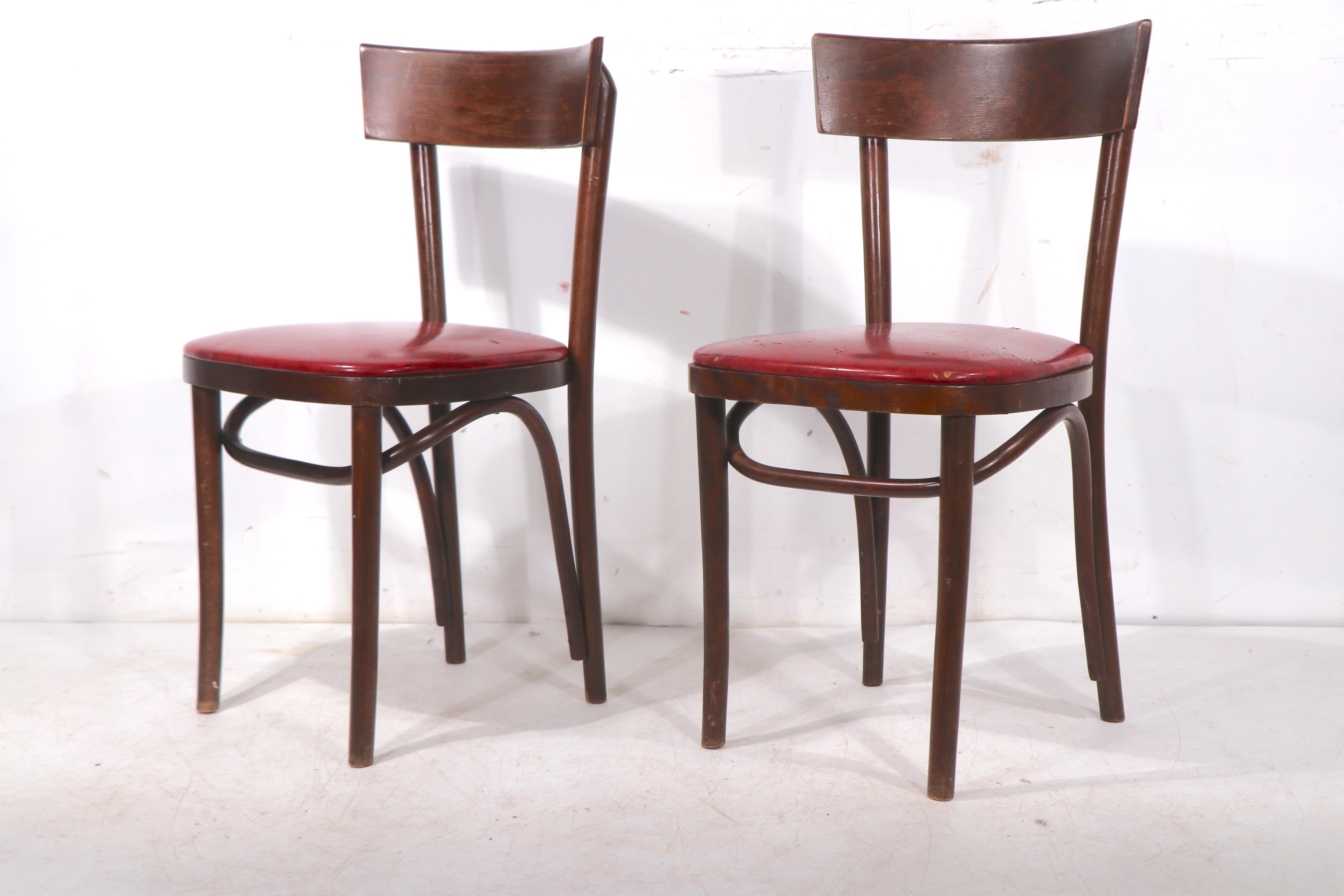 Vintage Cafe Bistro Style Esszimmerstühle nach Thonet 12 verfügbar (Rumänisch) im Angebot
