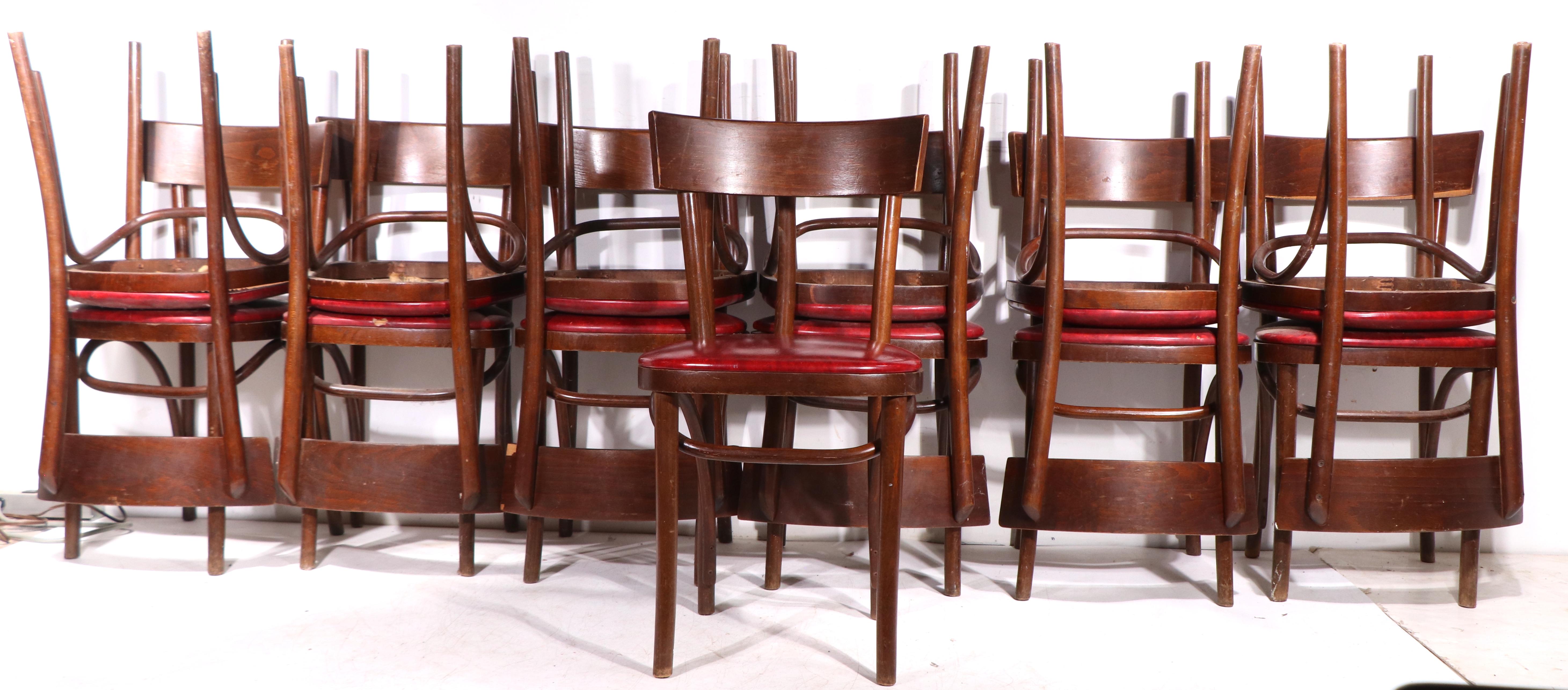 Vintage Cafe Bistro Style Esszimmerstühle nach Thonet 12 verfügbar im Angebot 2