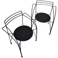 Retro Cafe or Bistro Postmodern Metal Wire Chair 'Lune d'Argent' Designed by P