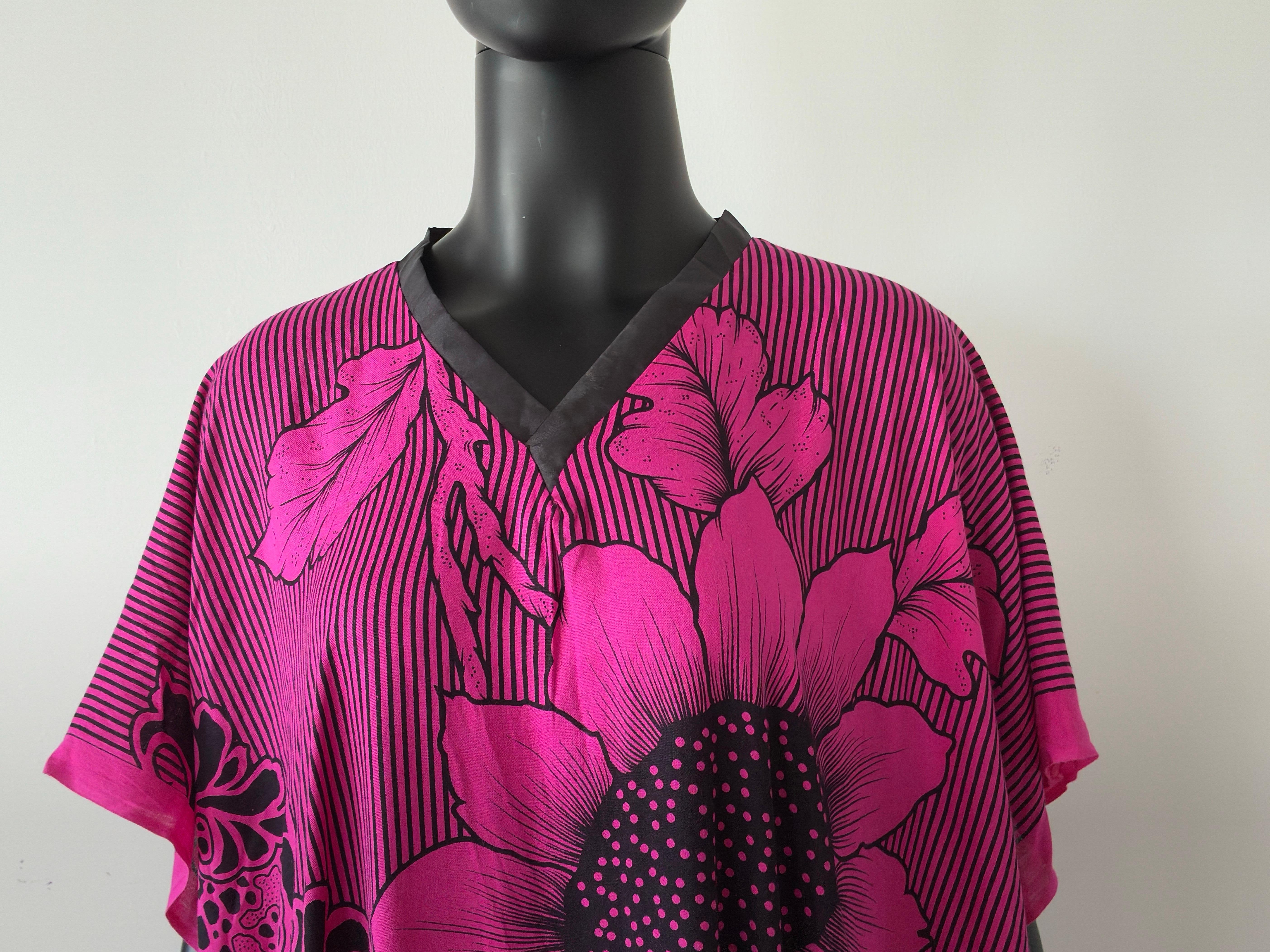 Robe caftan vintage avec imprimé tournesol en vente 6