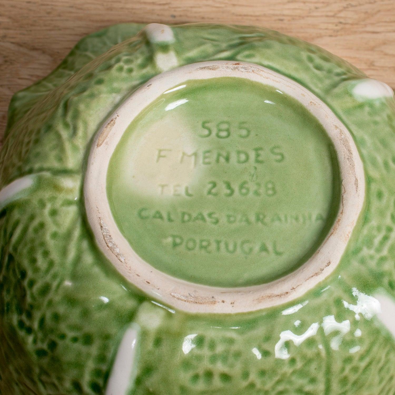 Soupière à chou portugaise vintage de Caldas Da Rainha avec couvercle, signée F&F Vintage en vente 7