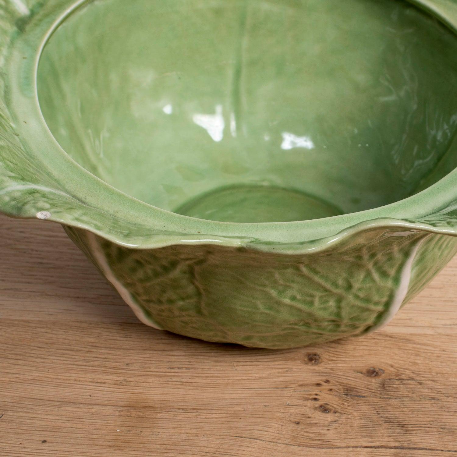 Soupière à chou portugaise vintage de Caldas Da Rainha avec couvercle, signée F&F Vintage en vente 1