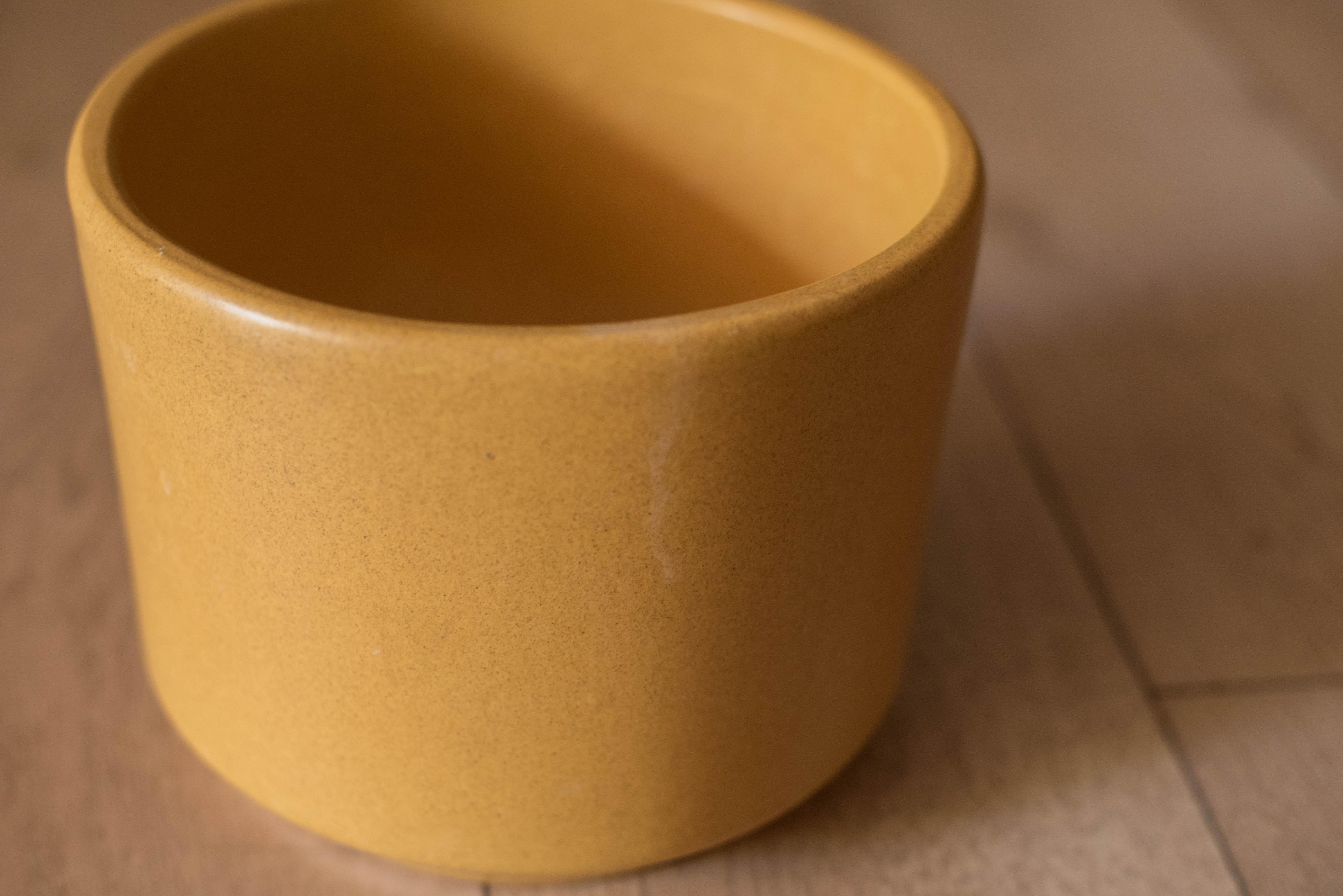 Vintage California Ochre Yellow Planter Pot by Gainey Ceramics 2