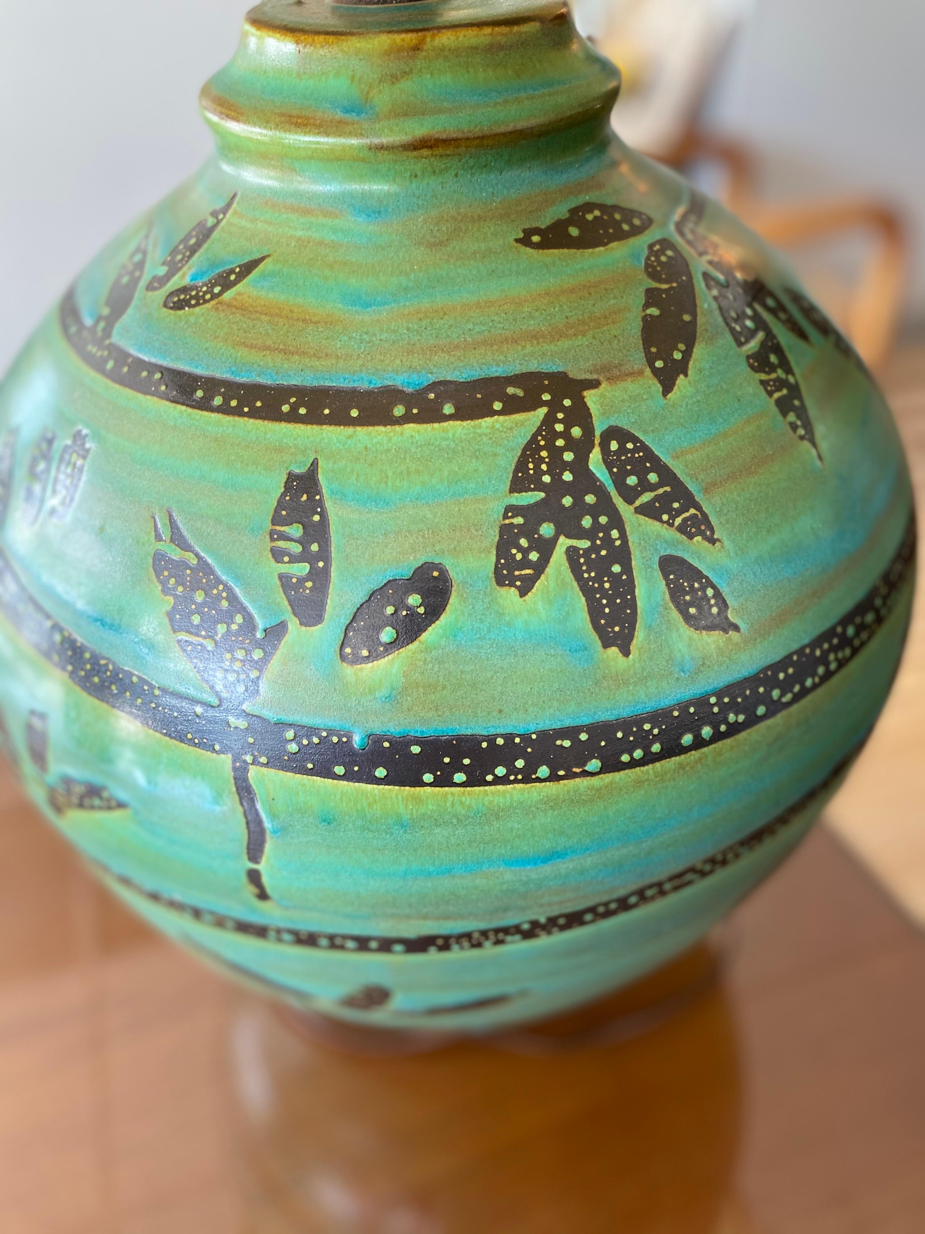 et ceramic lamp