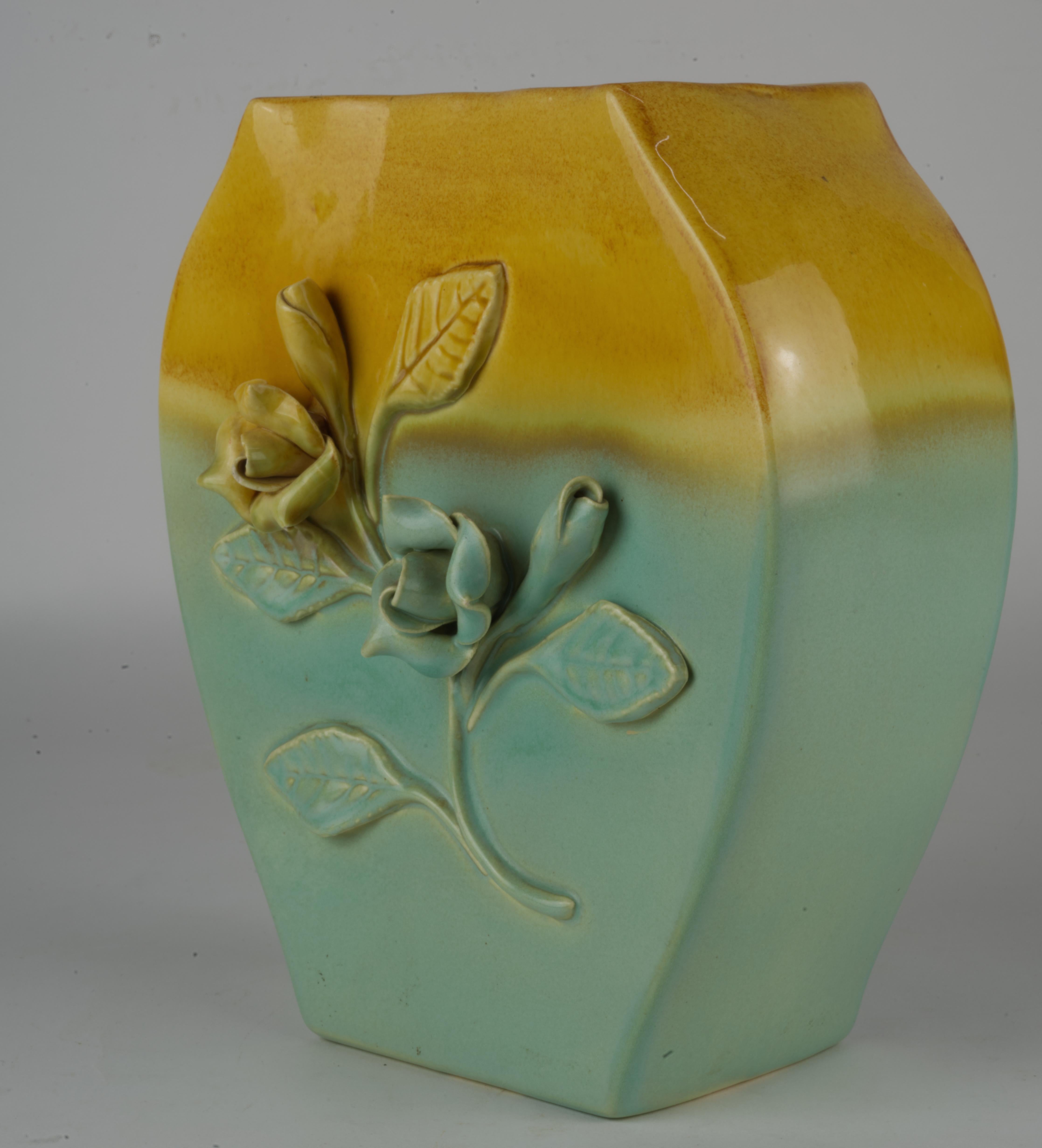 American Vintage California Pottery Two Tone Vase with Flower Detail For Sale