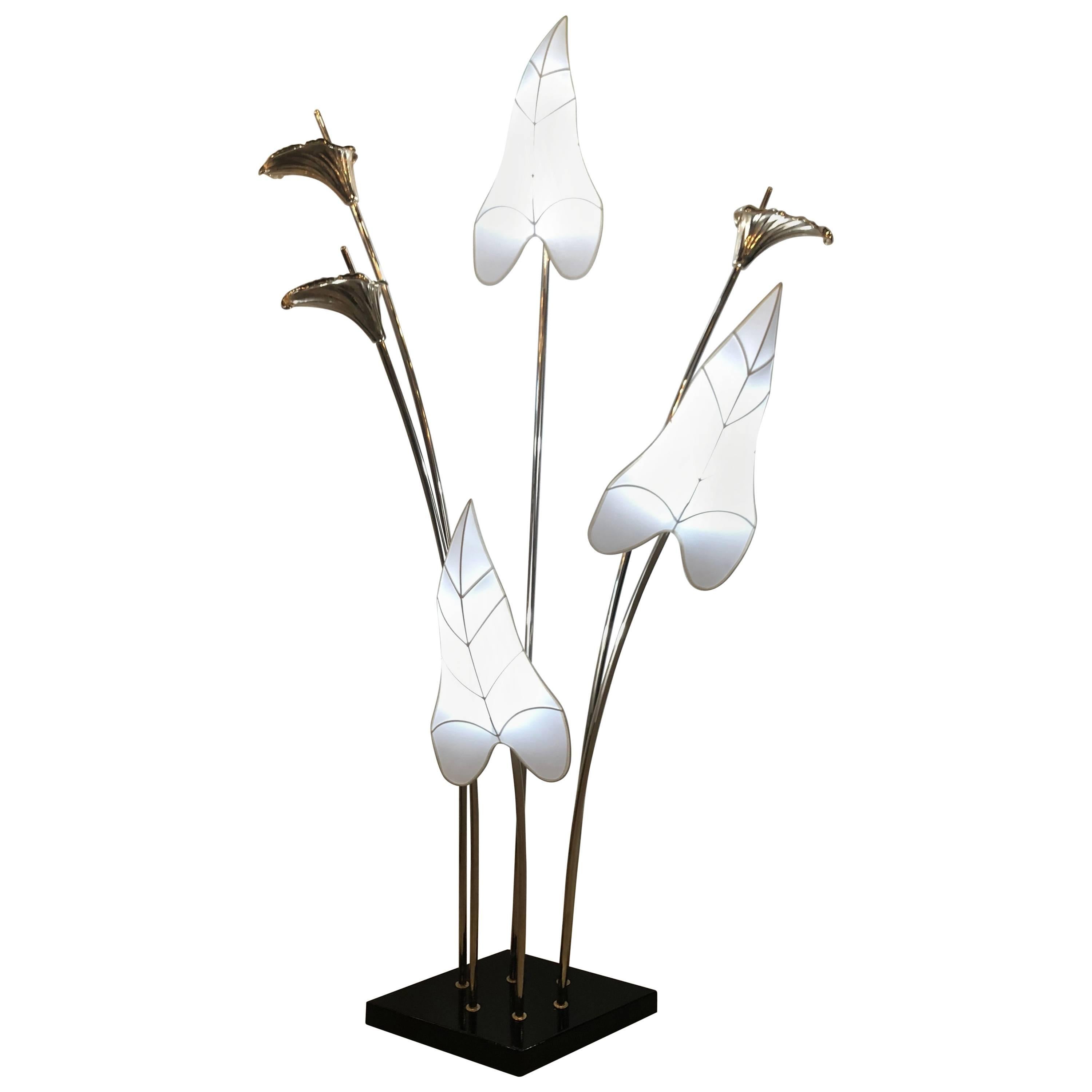 Italienische Stehlampe aus Messing mit Calla-Lilie-Blume