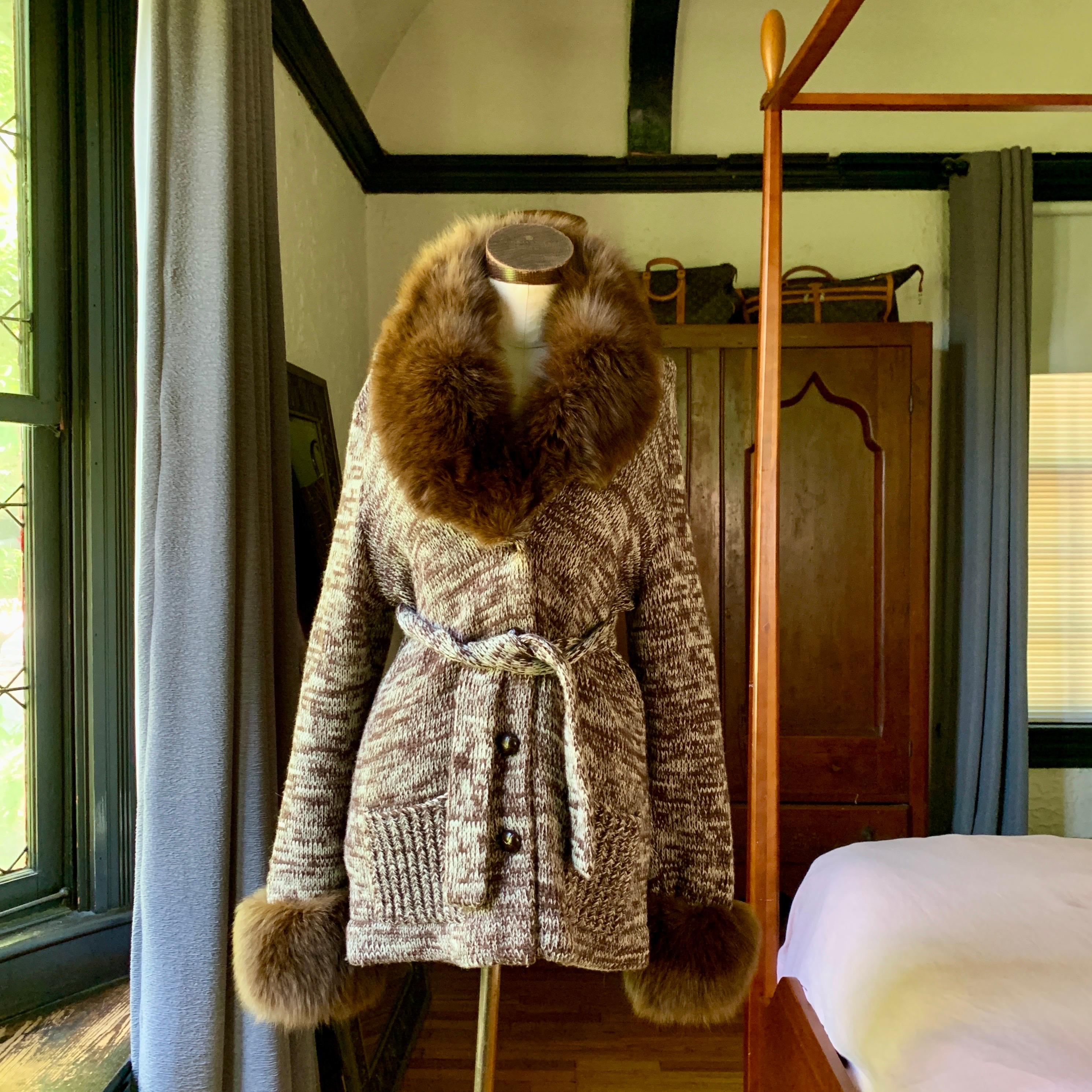 Calvin Klein, 1970's Rare Find, Fox Fur Collar and Sleeves, Four Original Wooden Buttons, Two Front Pockets, Dry Clean Only, Medium Weight Wool Blend

Measurements Laying Flat (has stretch)
Bust 22