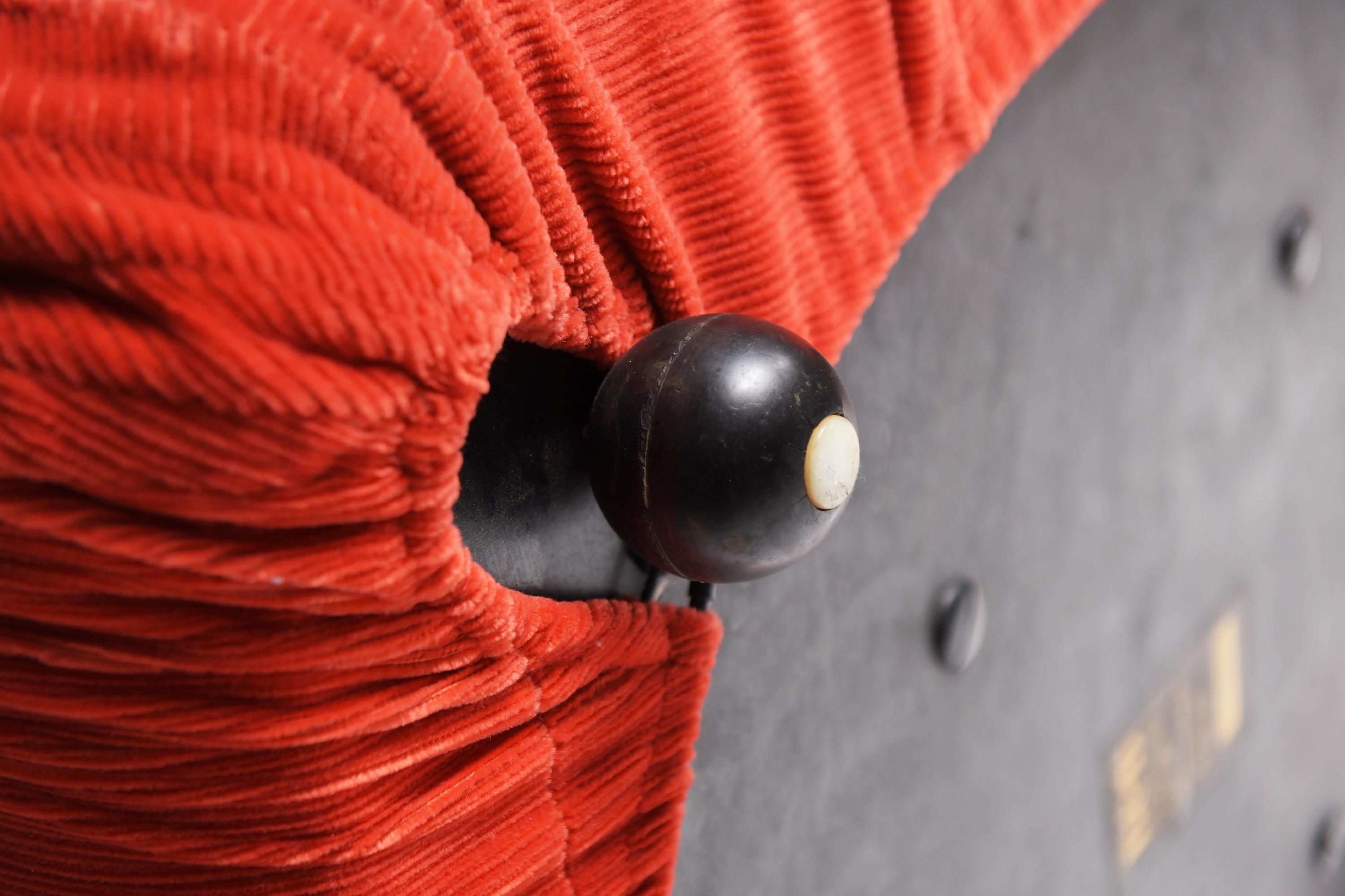 Vintage Camaleonda in its original fabric by Mario Bellini for B & B Italia For Sale 1