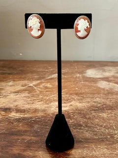 Vintage Cameo Clip on Earrings