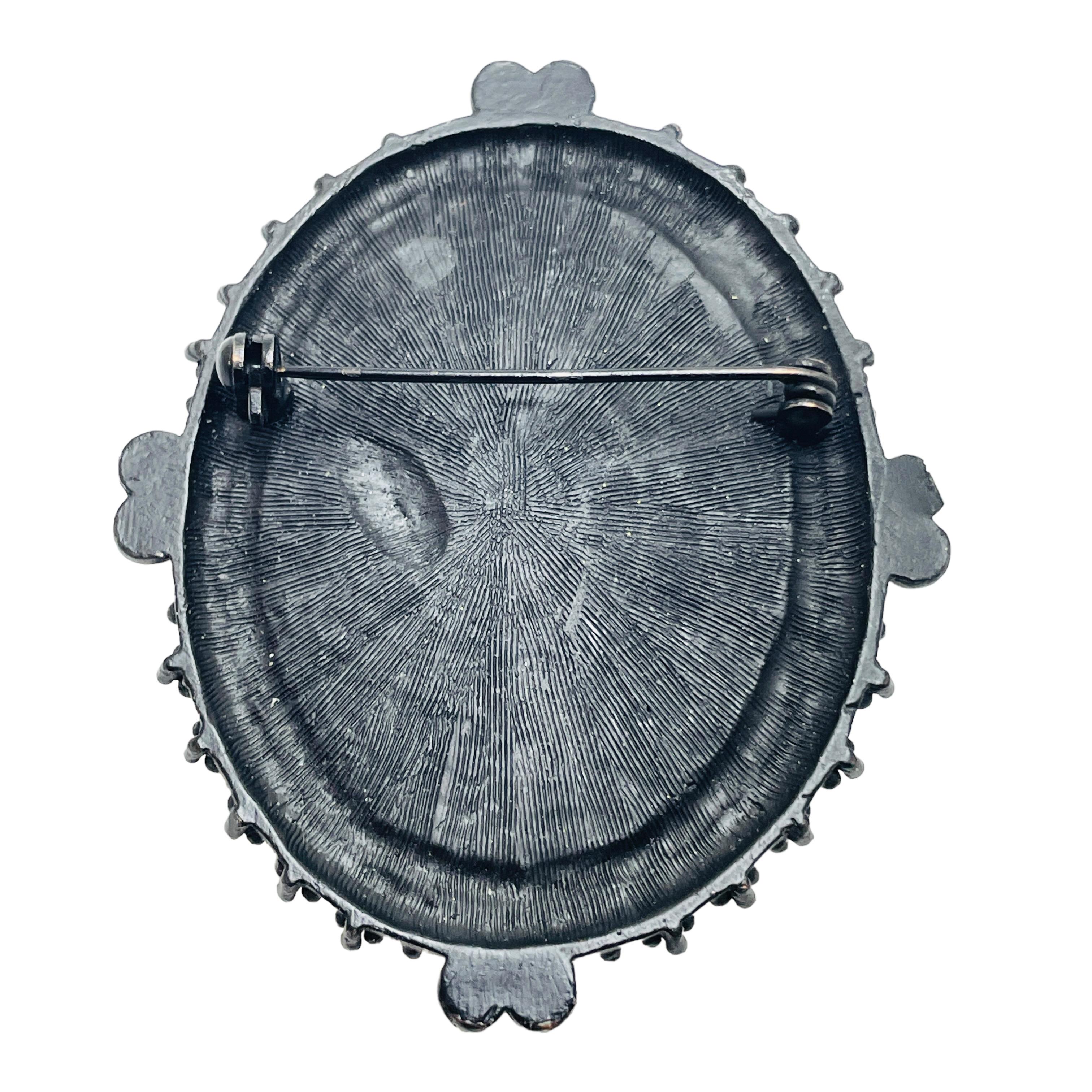 gerry's cameo brooch
