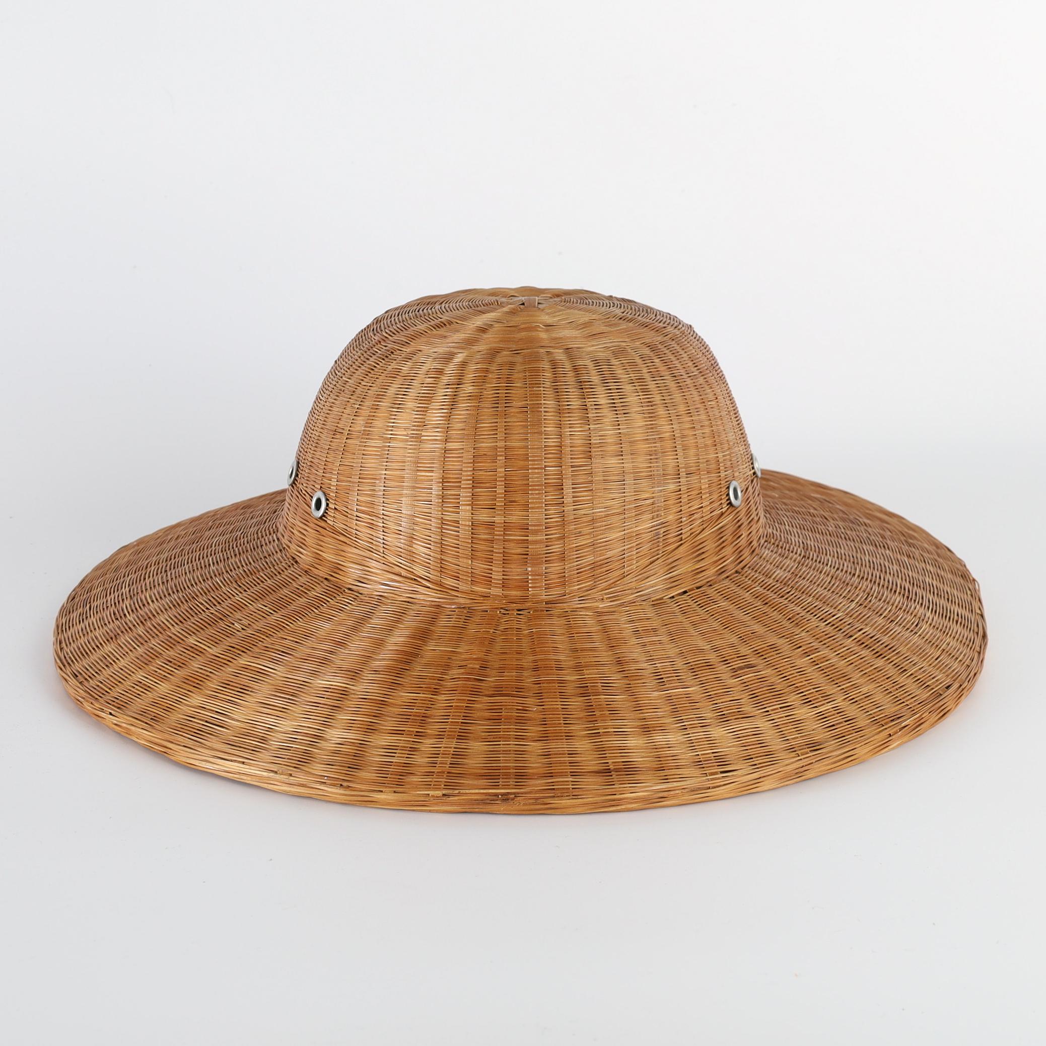 Hand-Crafted Vintage Campaign Anglo Indian Wicker Pith Helmet For Sale