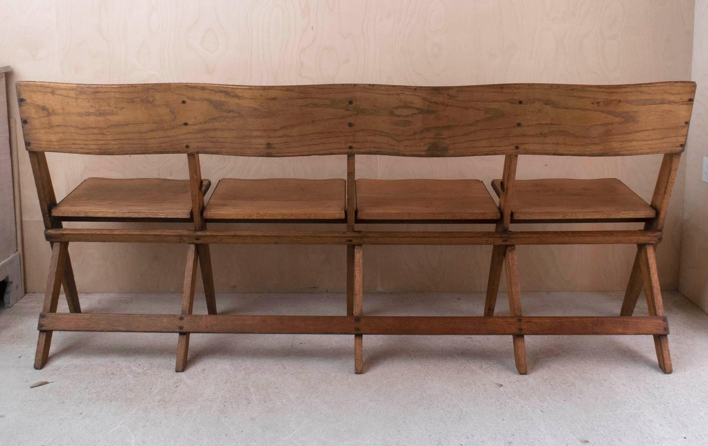 Vintage Campaign Folding Oak 4 Seater Bench. English C.1920 In Good Condition For Sale In St Annes, Lancashire