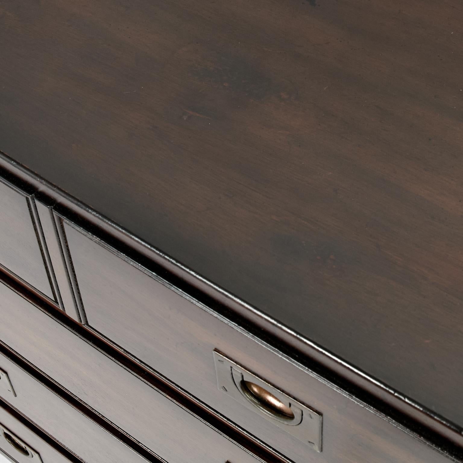 Vintage Campaigner Stil Kommode oder Dresser von Heritage im Angebot 3