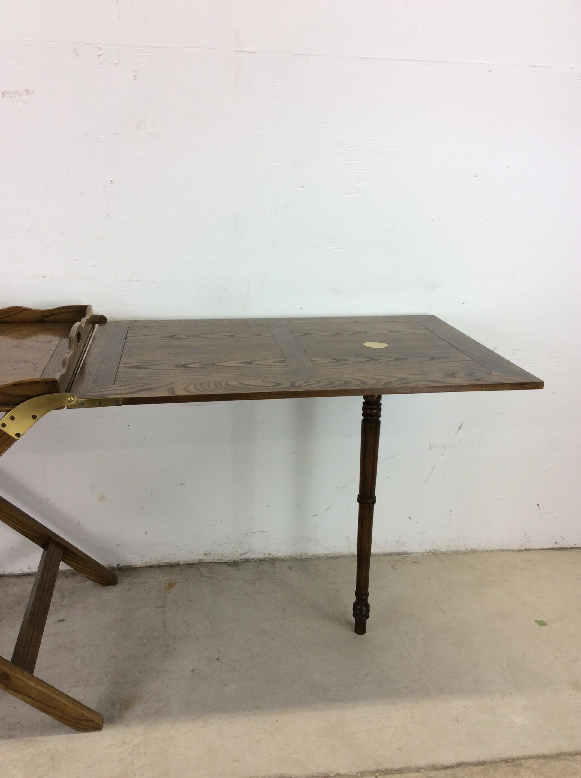 Vintage Campaigner Style Serviertablett mit zwei Folding Leafs im Angebot 12