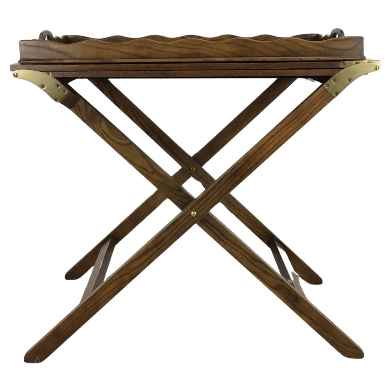 Vintage Campaigner Style Serviertablett mit zwei Folding Leafs im Angebot