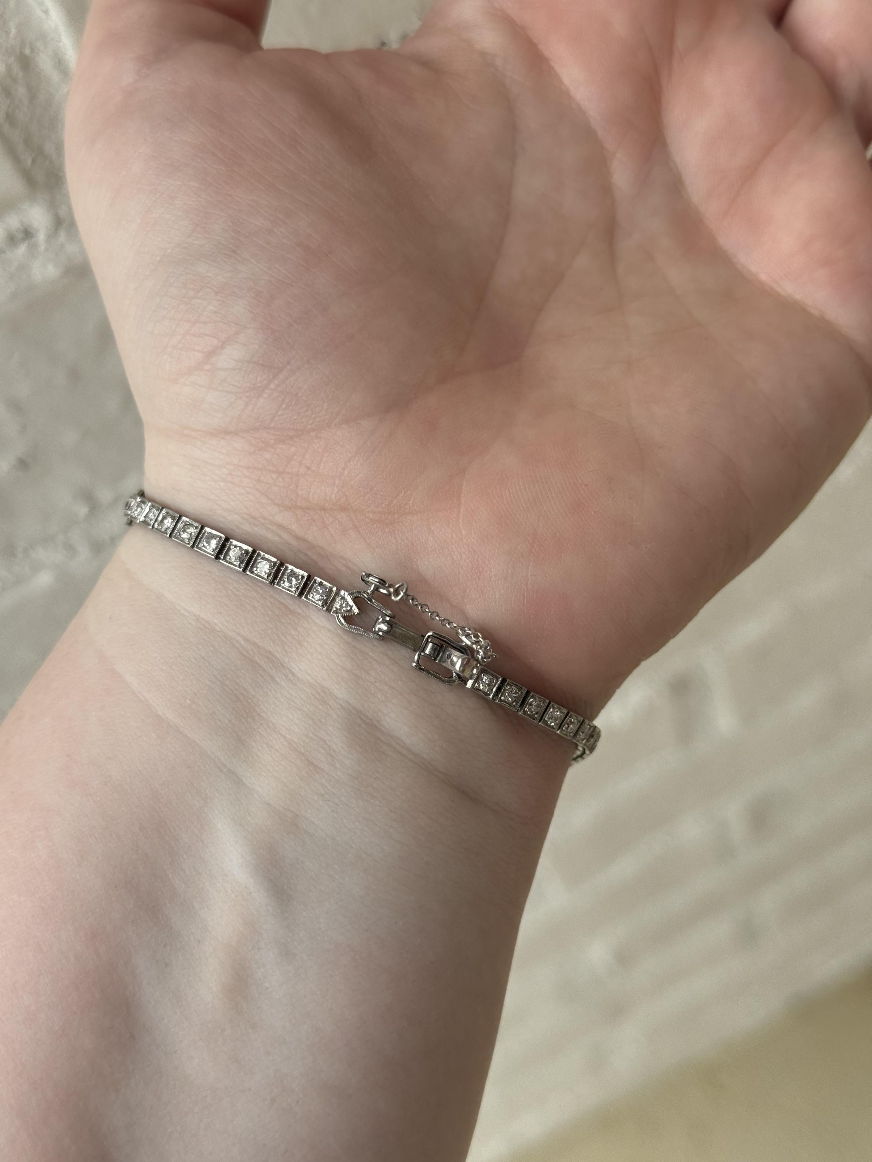 Vintage Camphor Glass & Diamond Platinum Bracelet In Good Condition For Sale In Montgomery, AL
