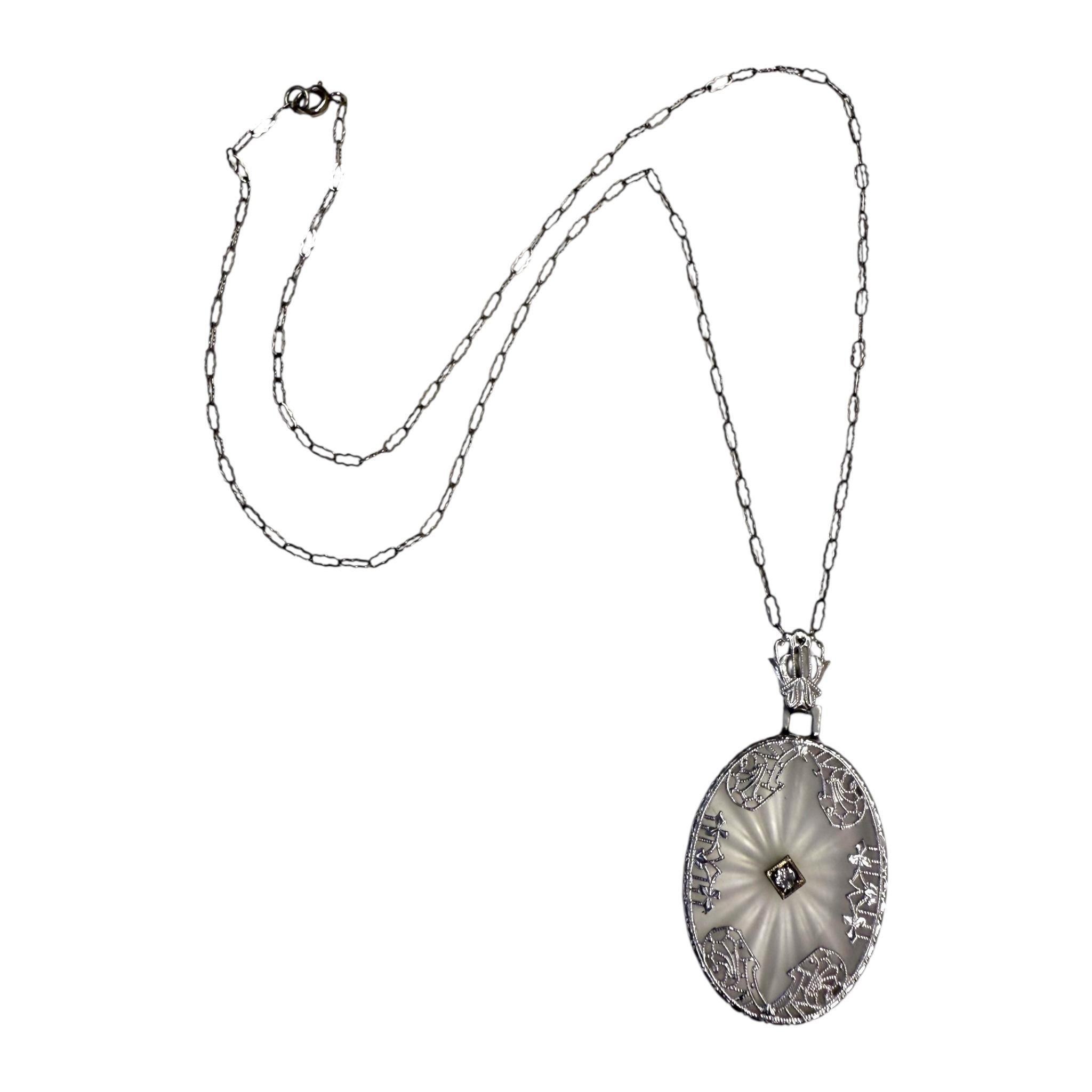 Filigrane Vintage-Halskette aus Camphor-Glas 14K Weißgold (Alteuropäischer Schliff) im Angebot