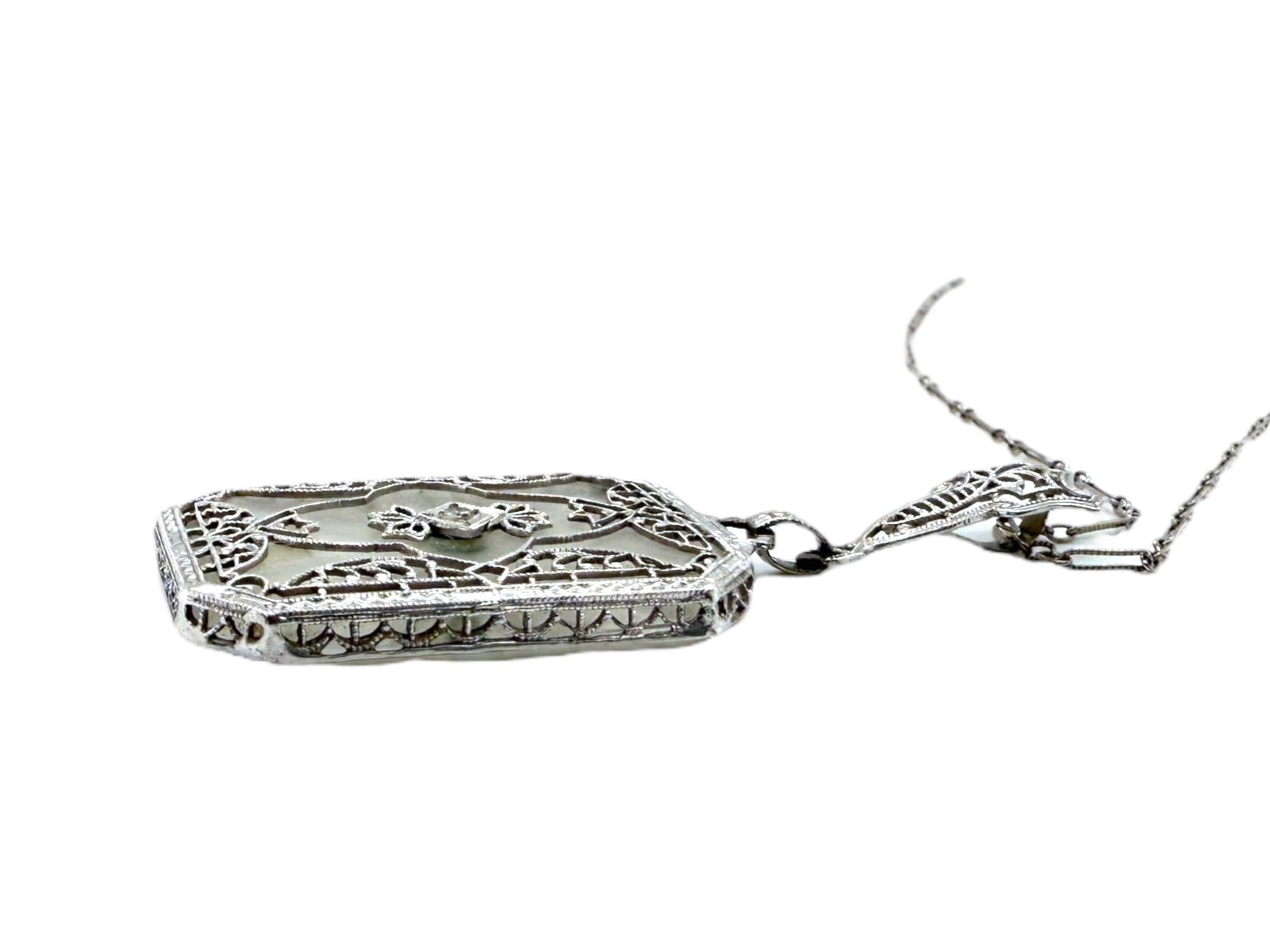 Vintage Camphor Glass Filigree Necklace 14K White Gold 3