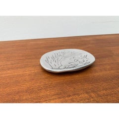 Vintage Canadian Metal Bowl with Beaver Decor from Hoselton