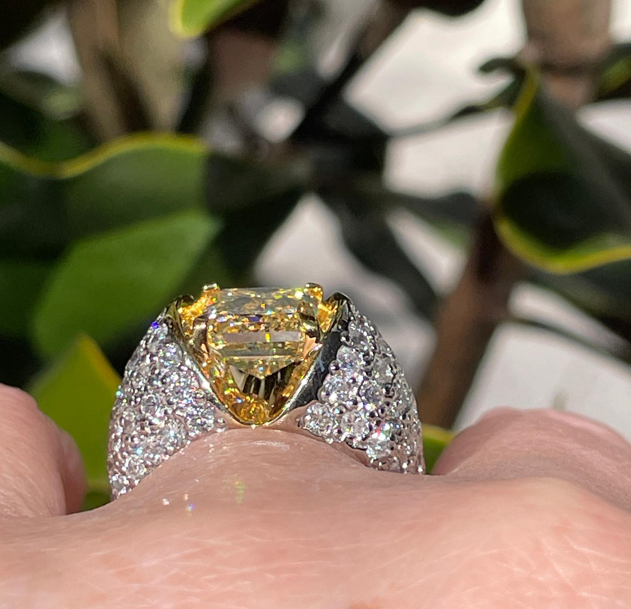 Vintage “Canary” GIA 7.02ctw Natural Fancy YELLOW Radiant Cut Diamond  18KW Ring For Sale 11