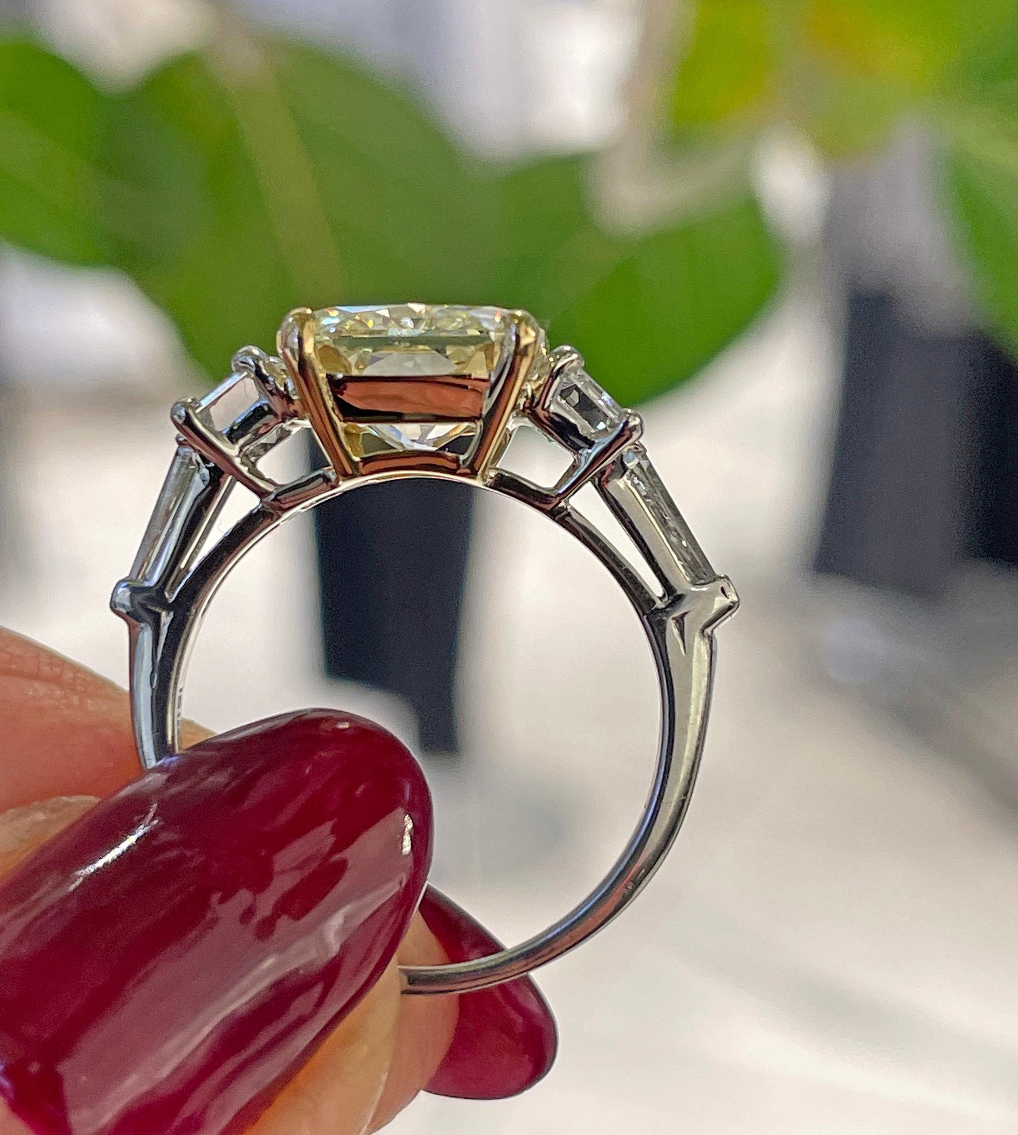 Vintage “Canary” GIA 7.11ctw Fancy YELLOW Radiant Diamond 5 stone Platinum Ring 8