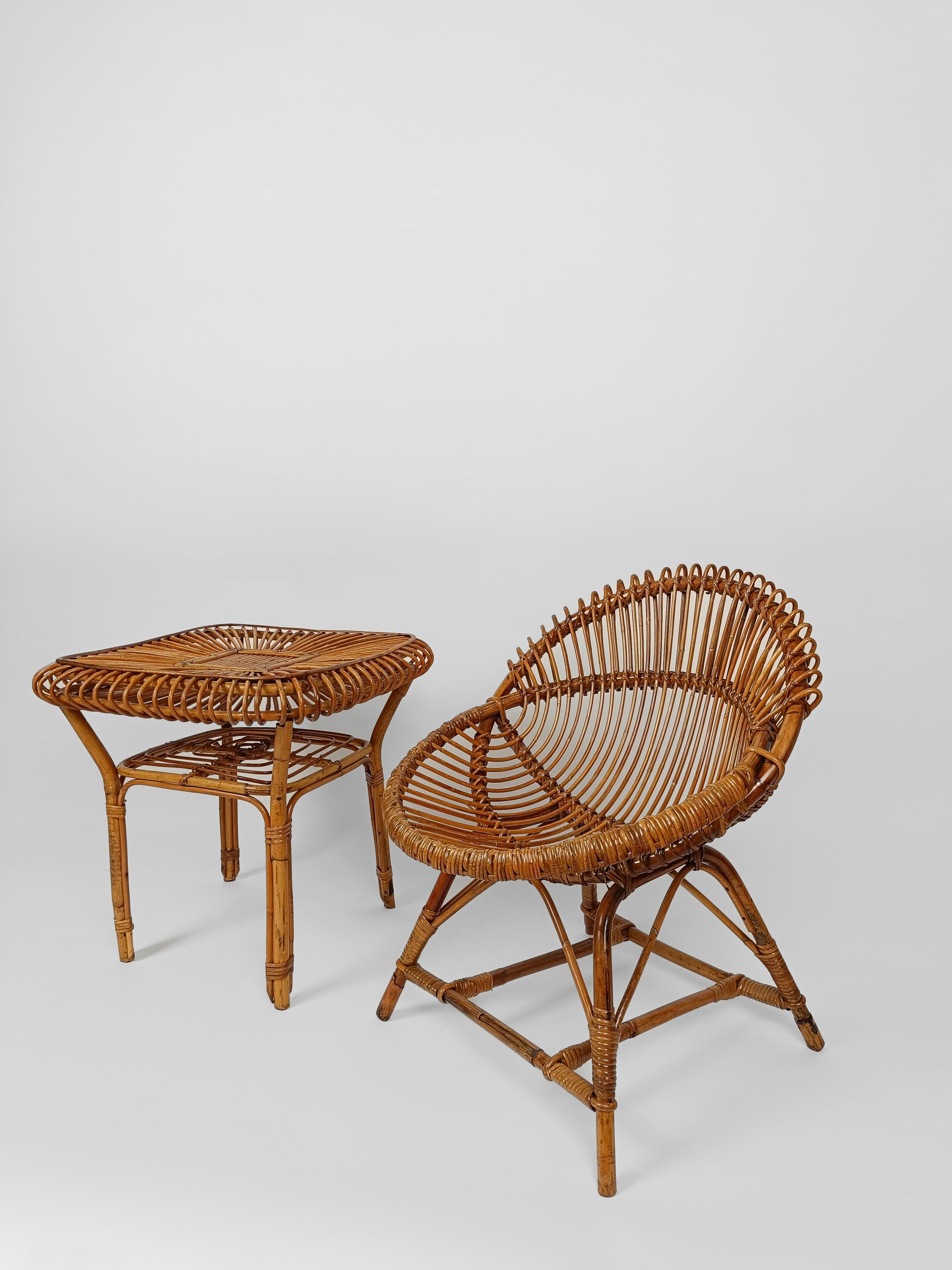 Vintage Cane and Rattan Set of 2 shell-shaped Armchairs with Coffe Table, 1960s For Sale 7