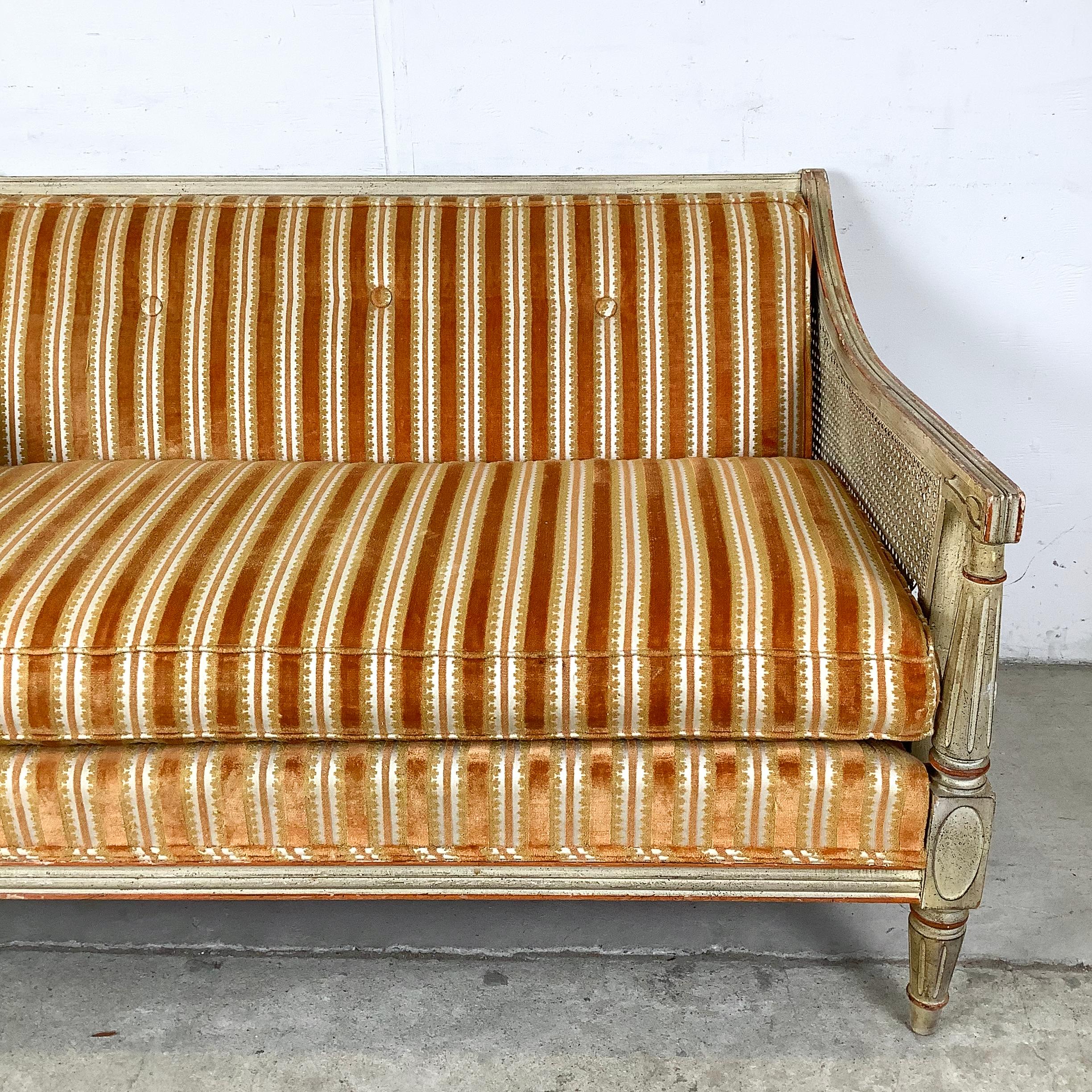 Vintage Cane-Arm Louis XVI Style Settee With Carved Frame (Sonstiges) im Angebot