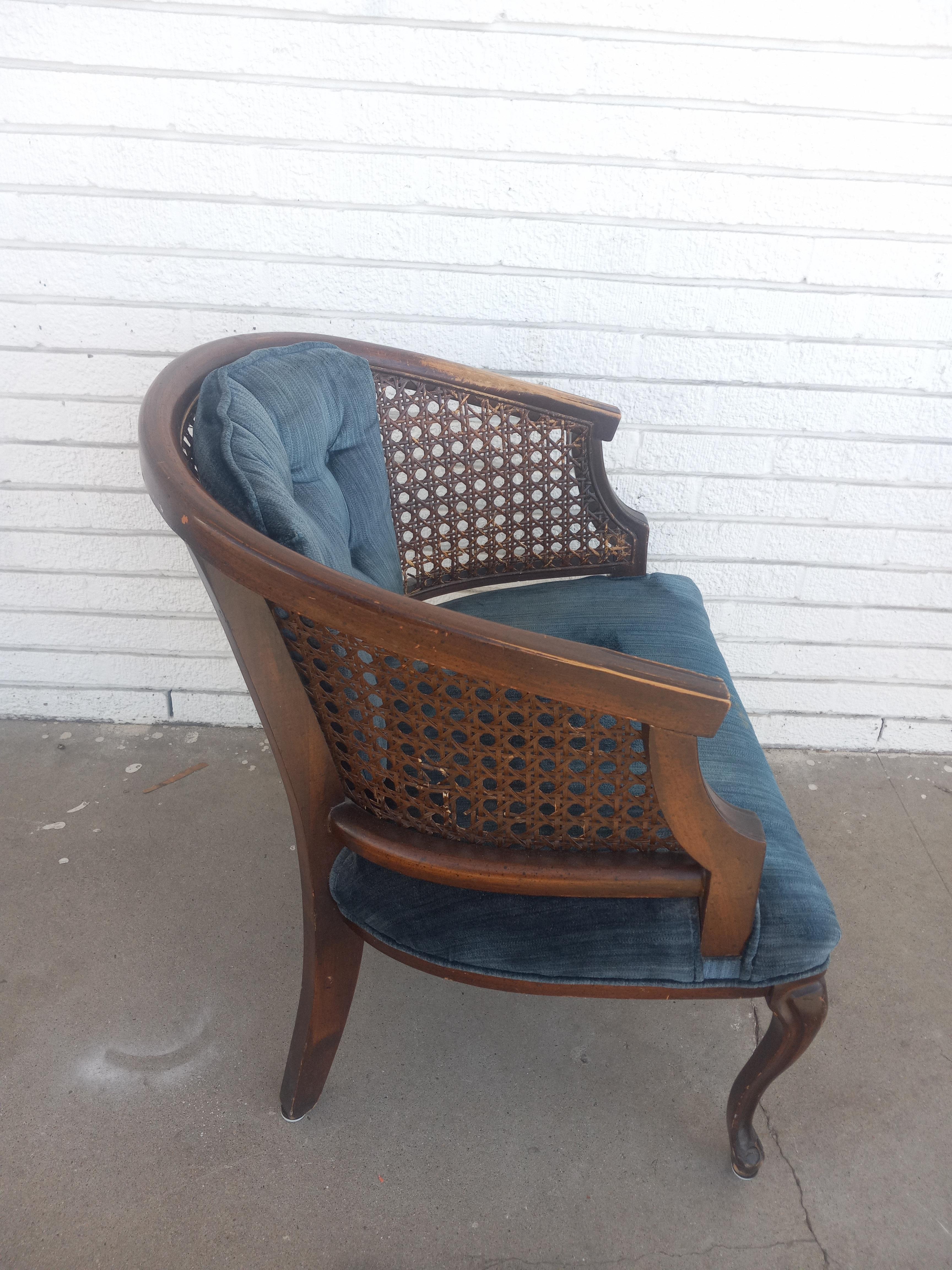Chaises à accoudoirs vintage à dossier rond en rotin Bon état - En vente à Pasadena, TX