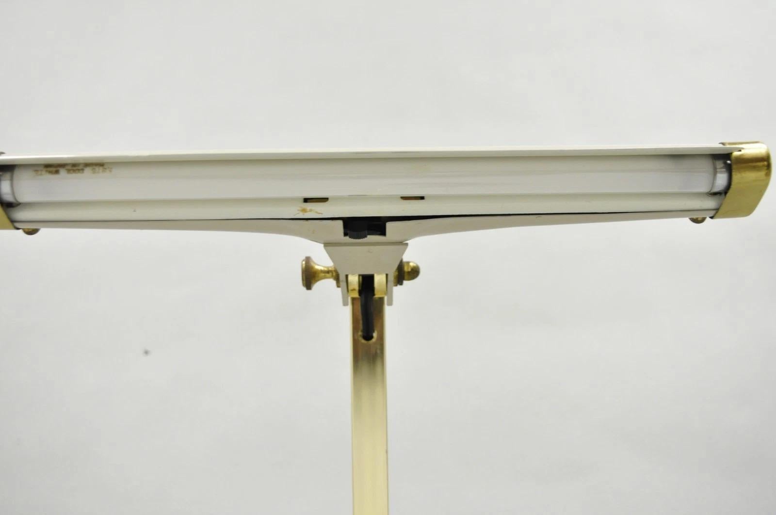 Vintage Cannon Mid Century Modern Enamel & Brass Space Age Adjustable Desk Lamp For Sale 3