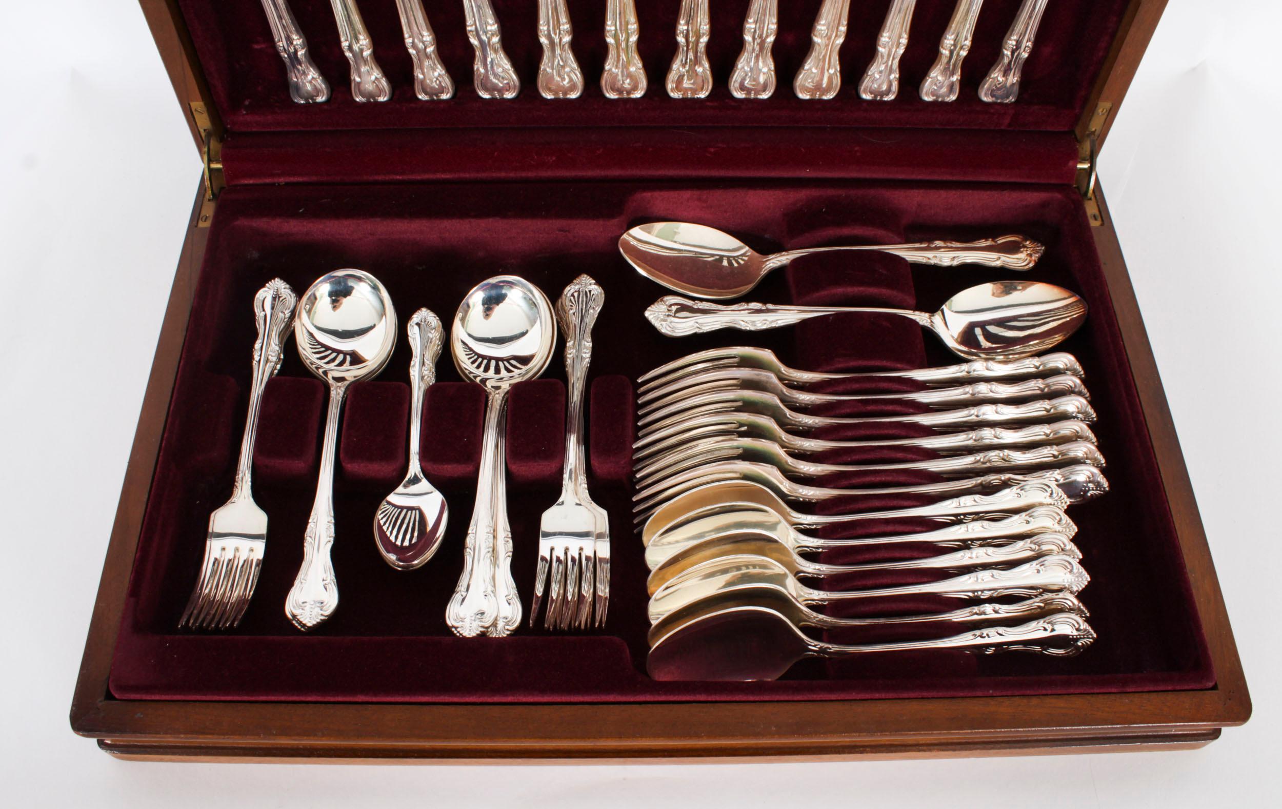 Vintage Canteen x 6 Silver Plated Cutlery Set Unused 20th Century For Sale 4
