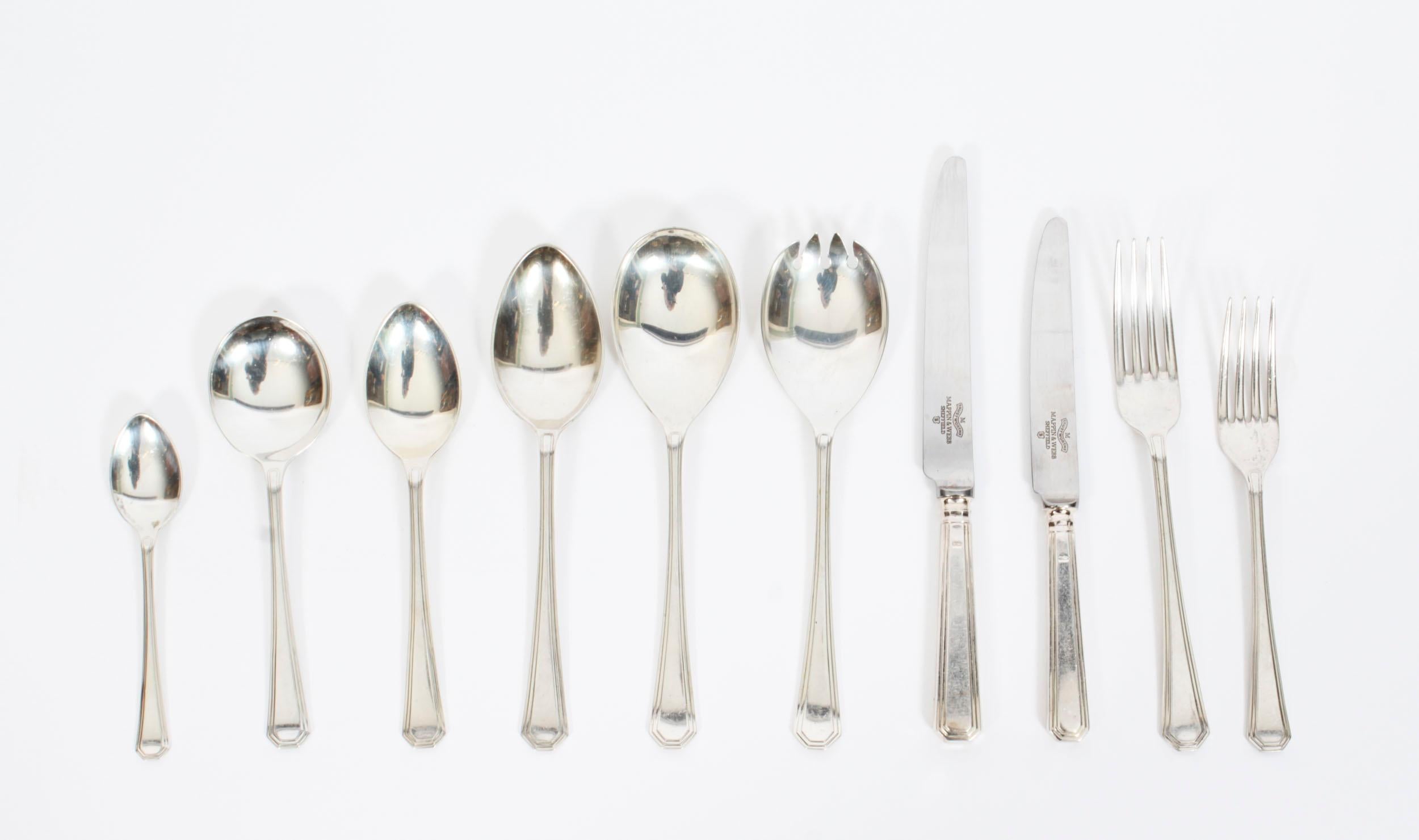 Vintage Canteen x 8 60 Piece Sterling Silver Cutlery Set Mappin & Webb 20th C 3
