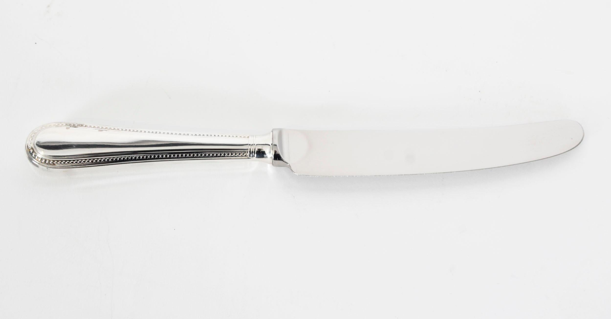 Canteen x 8 perles argentées, service de couverts à motif de 84 pièces du 20ème siècle en vente 6