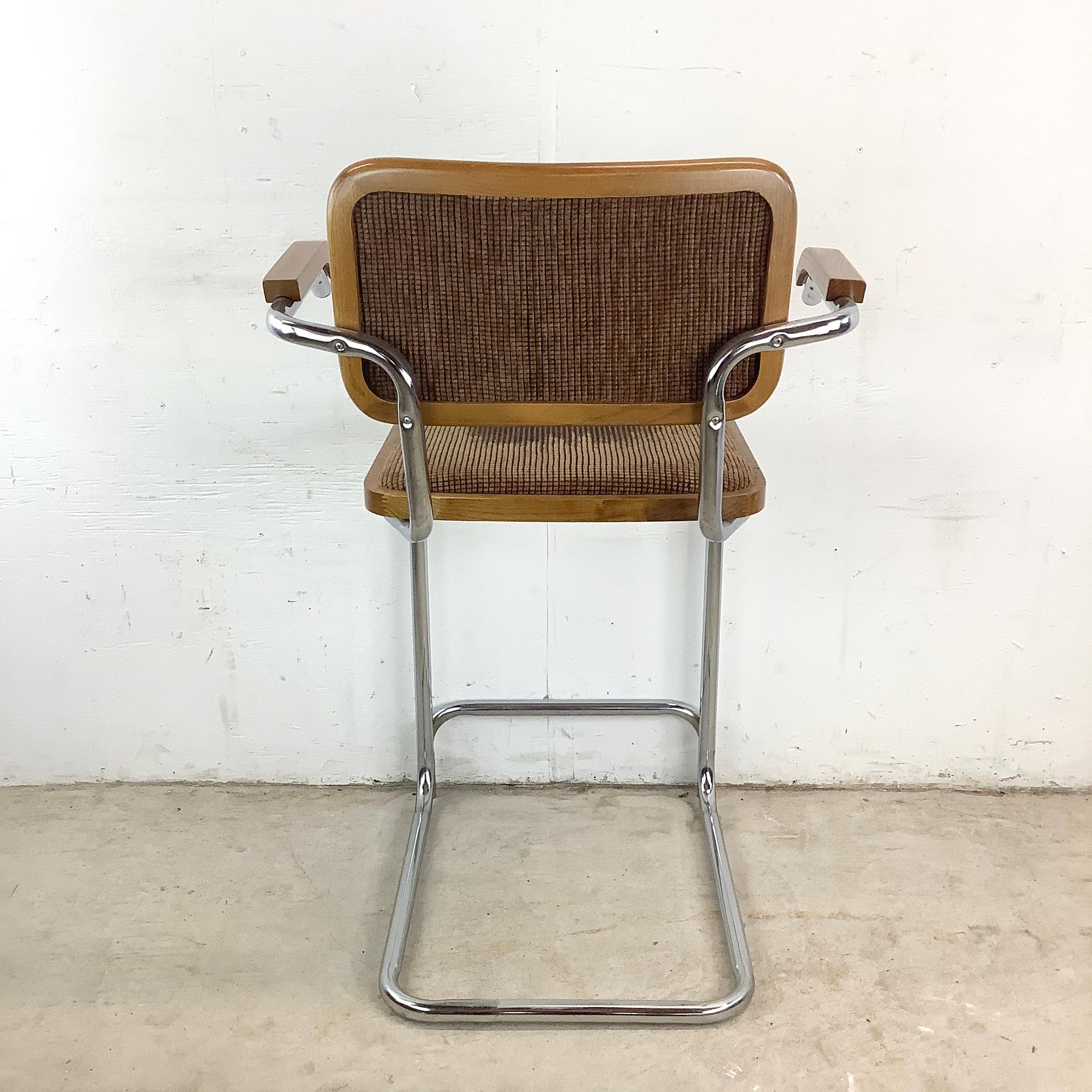 Taburete de bar voladizo vintage con reposabrazos en venta 2