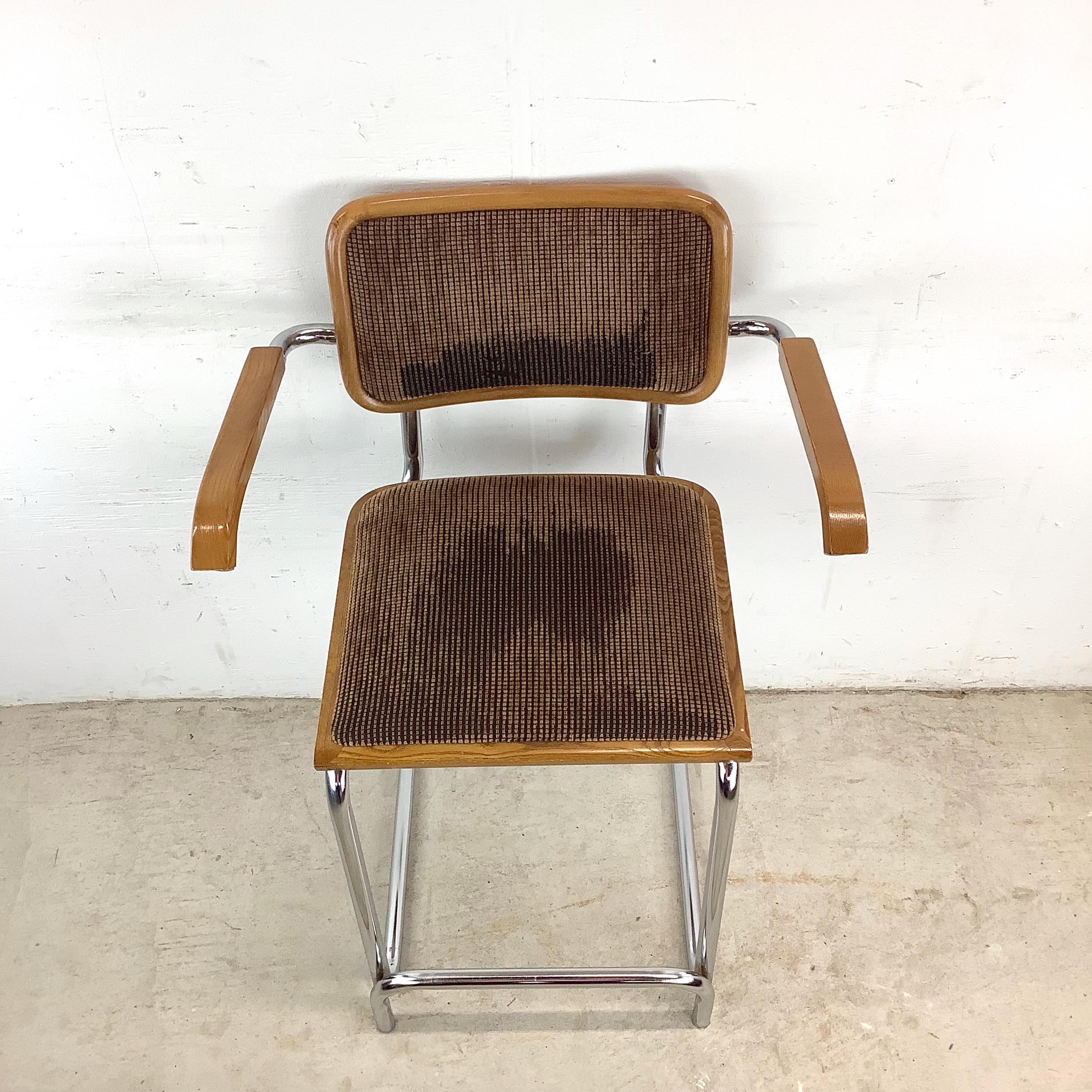 Taburete de bar voladizo vintage con reposabrazos Moderno de mediados de siglo en venta