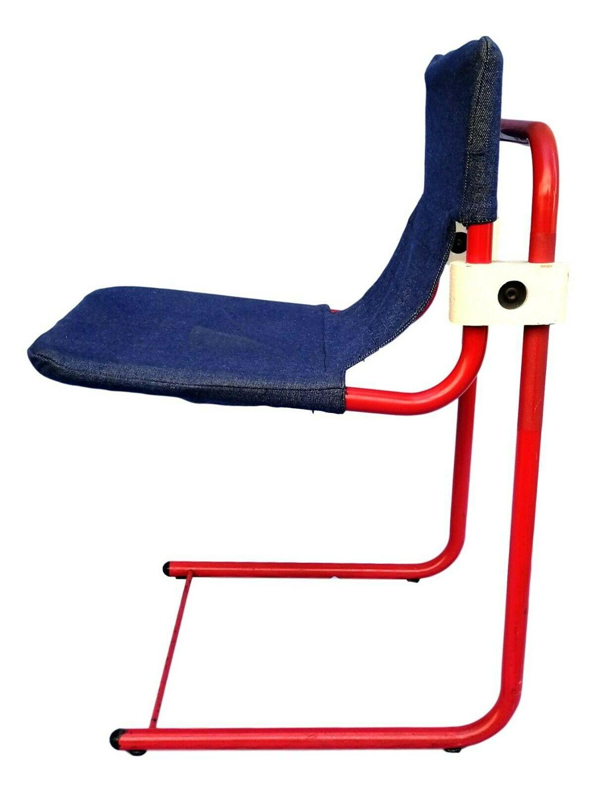 Vintage Cantilever Chair in Italian Design, Jeans Covered, 1970s In Good Condition In taranto, IT