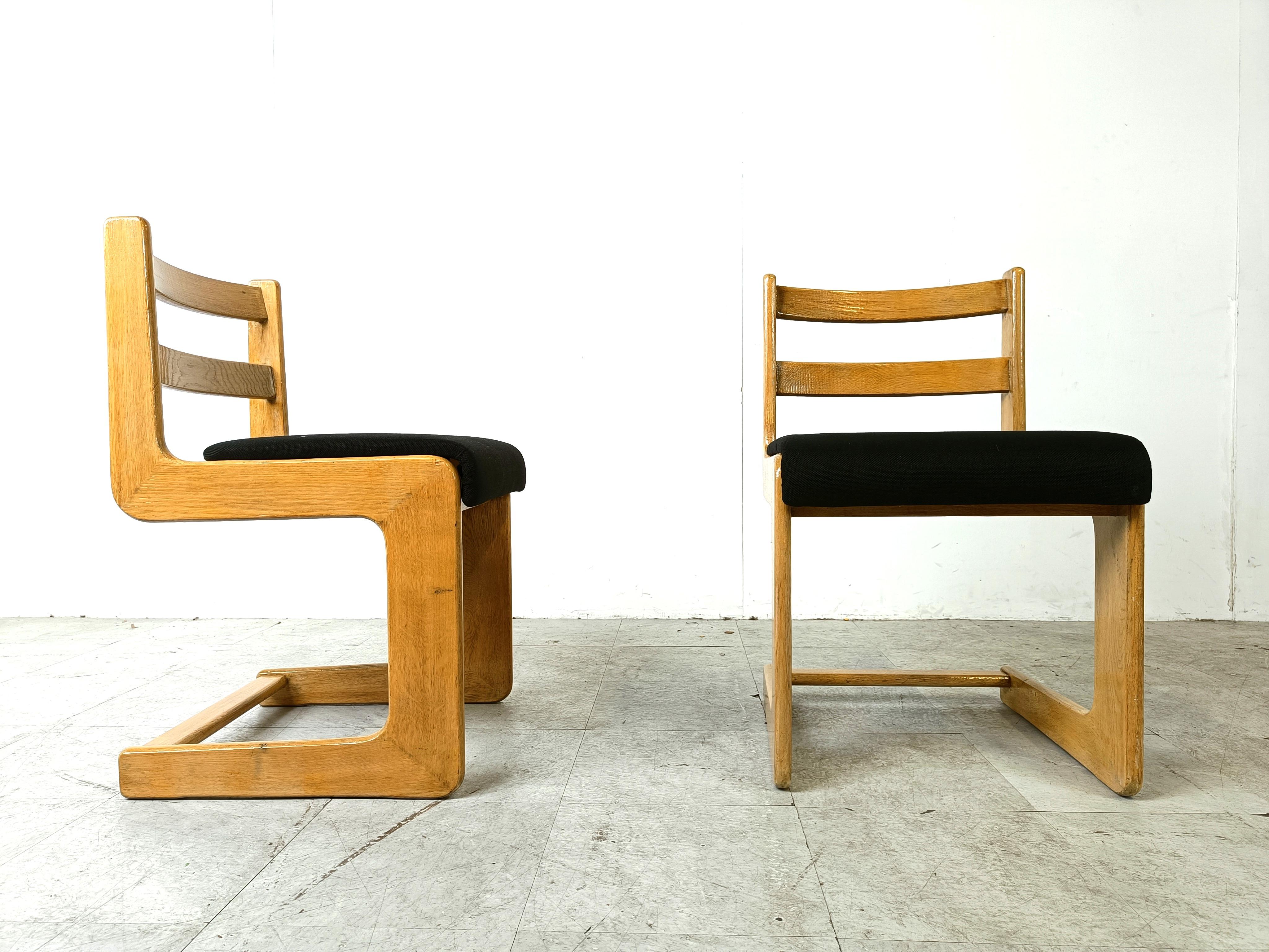 Freitragende Vintage-Stühle von Casala, 1970er-Jahre im Angebot 2