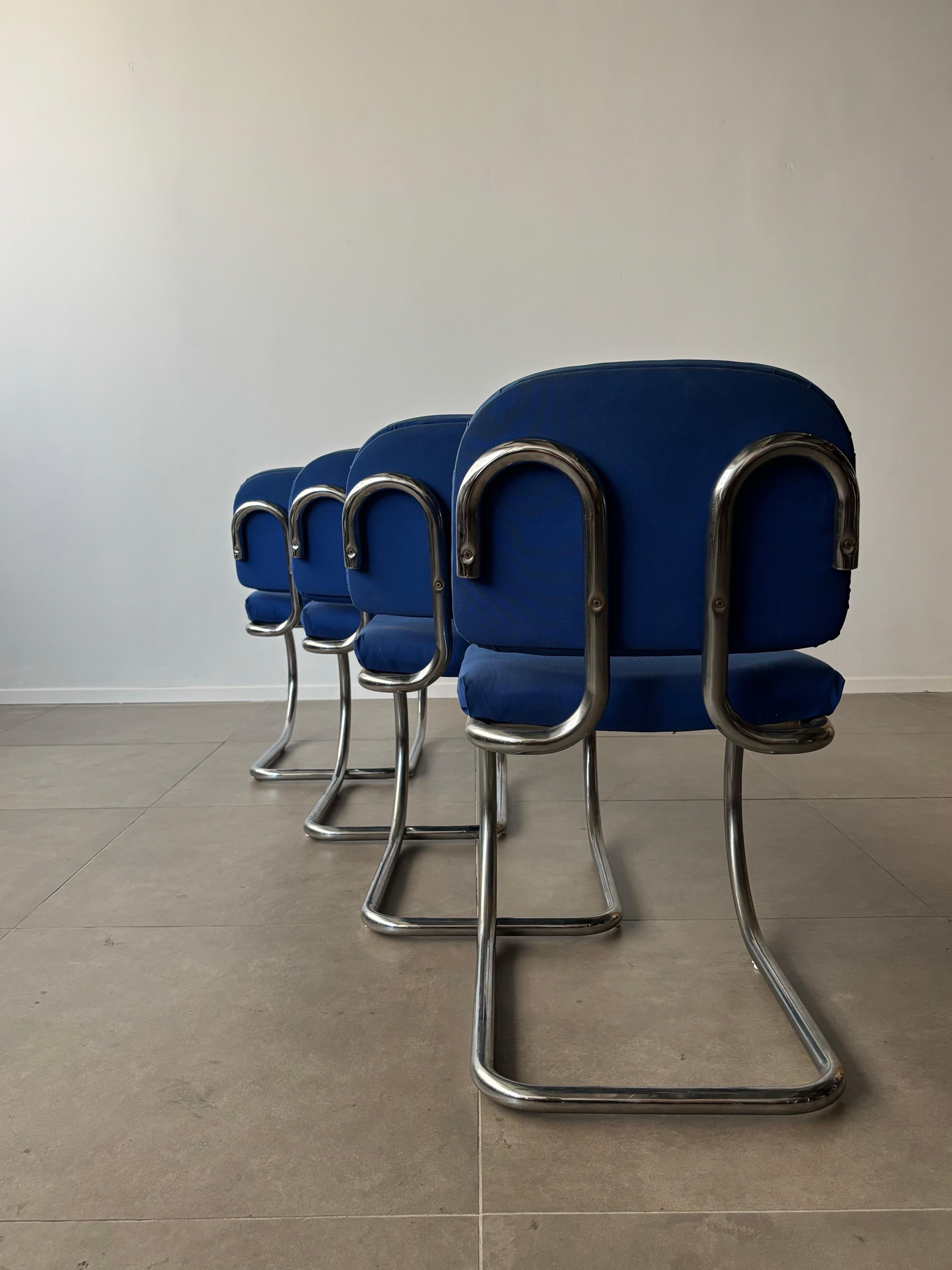 Bauhaus Vintage cantilever chairs chromed steel and fabric, 1970s Italy For Sale