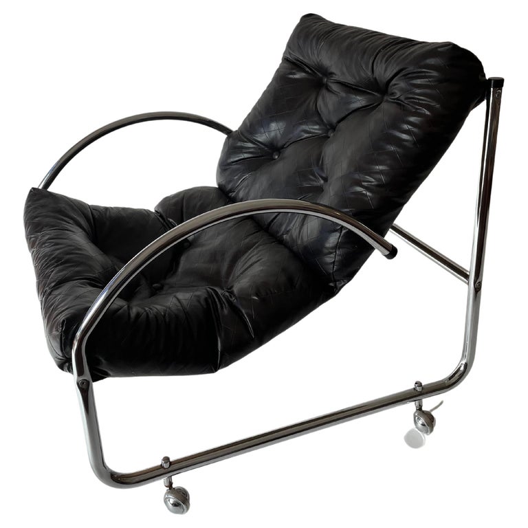 Vintage cantilevered bauhaus accent chair For Sale at 1stDibs