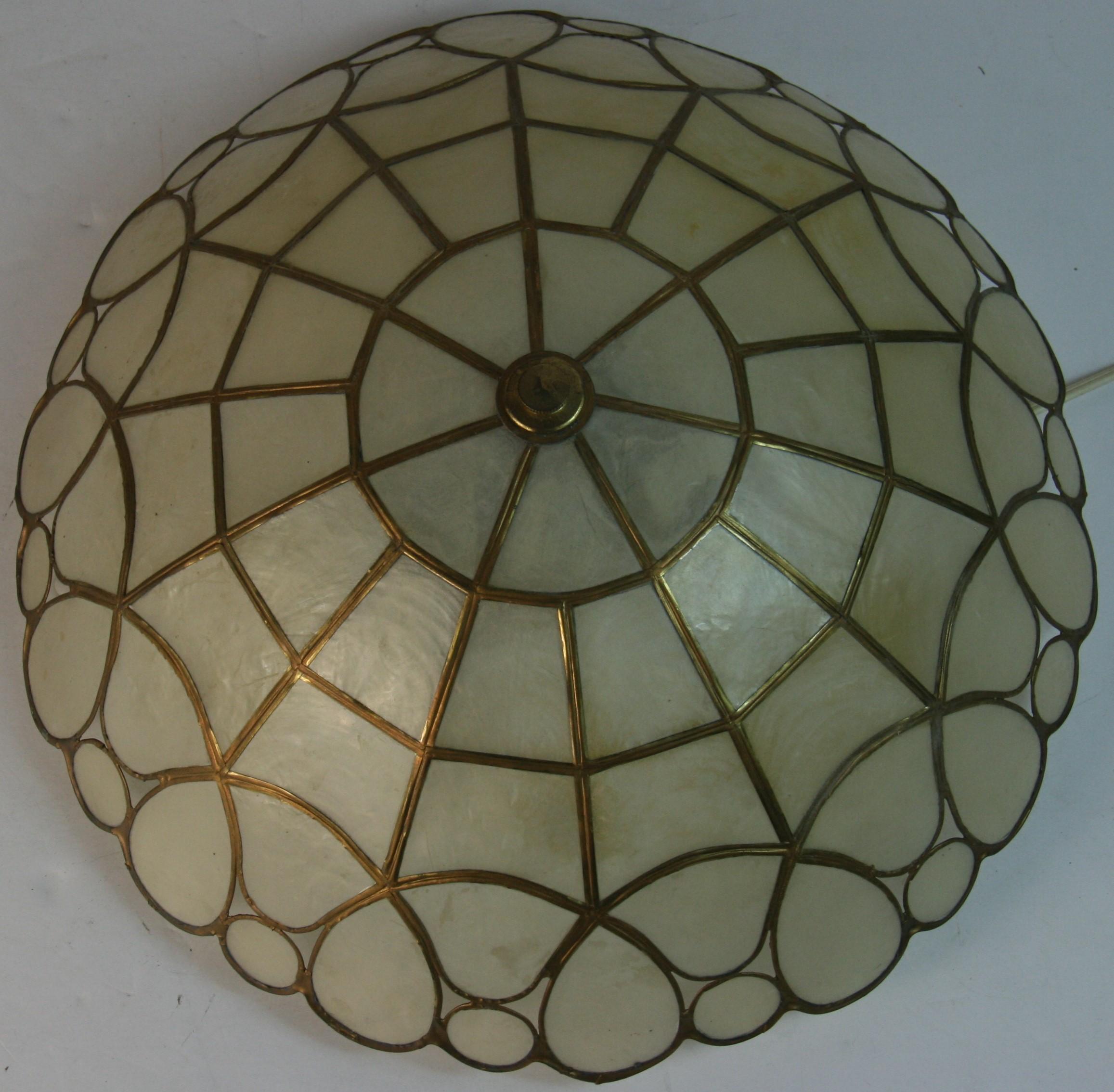 Vintage Capiz Shell Flushmount In Good Condition For Sale In Douglas Manor, NY