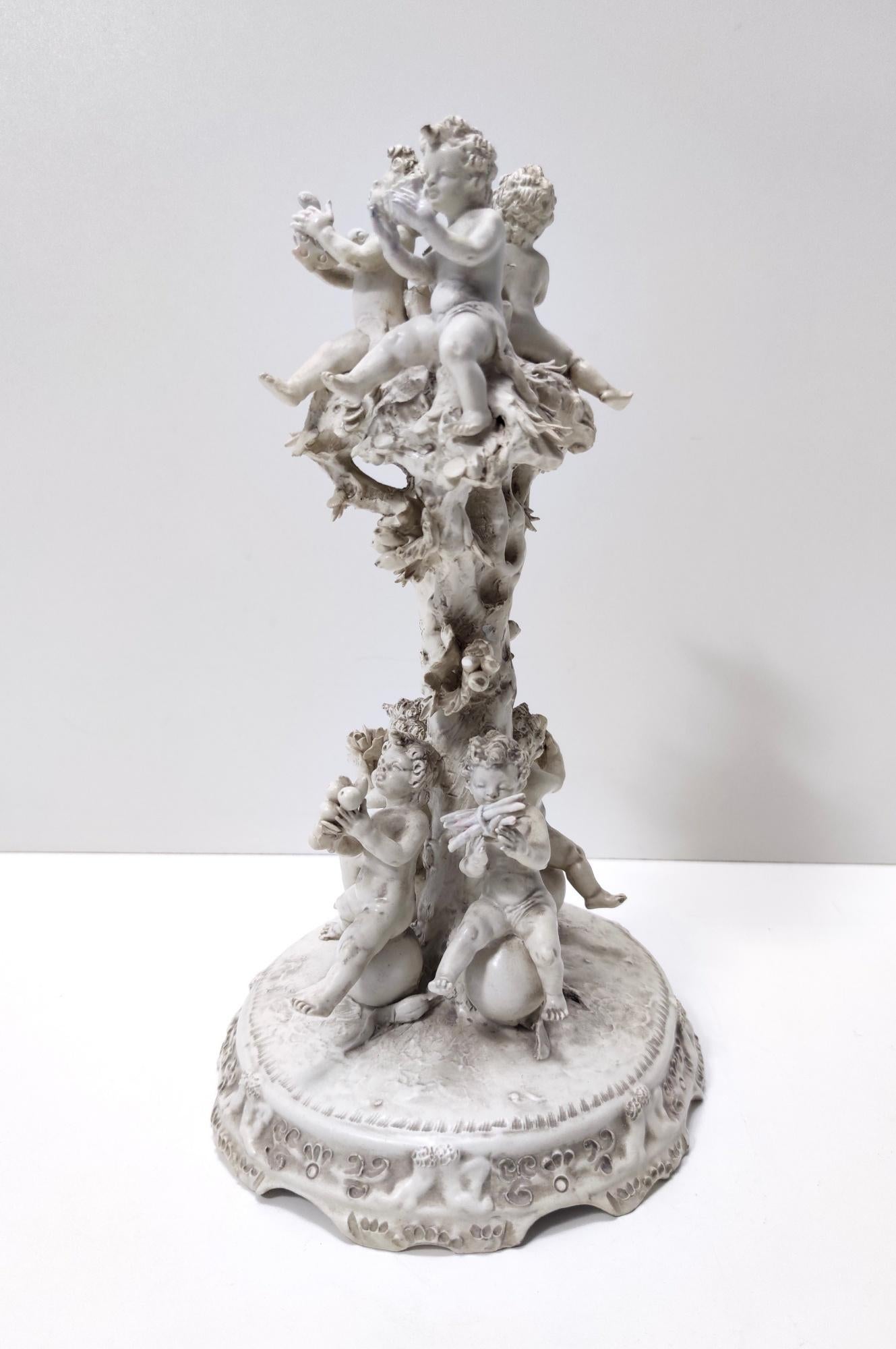Objeto decorativo de cerámica vintage Capodimonte de Mollica, estilo rococó, Italia Moderno de mediados de siglo en venta
