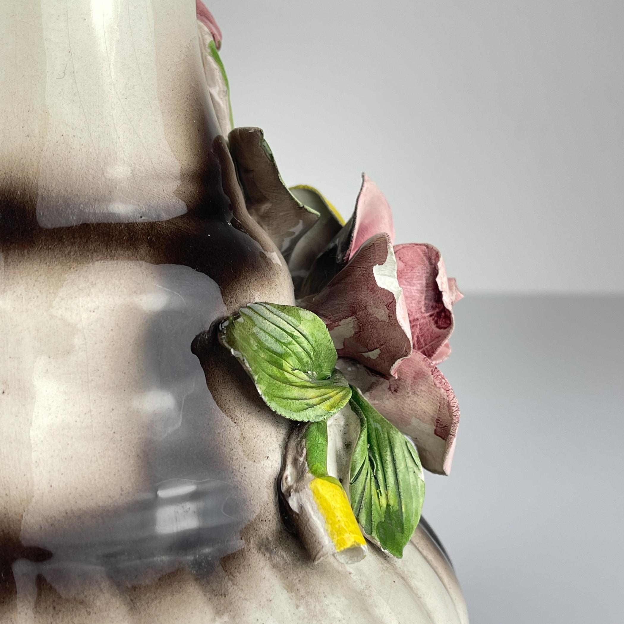 Pichet vintage en céramique de Capodimonte, milieu du 20e siècle en vente 1
