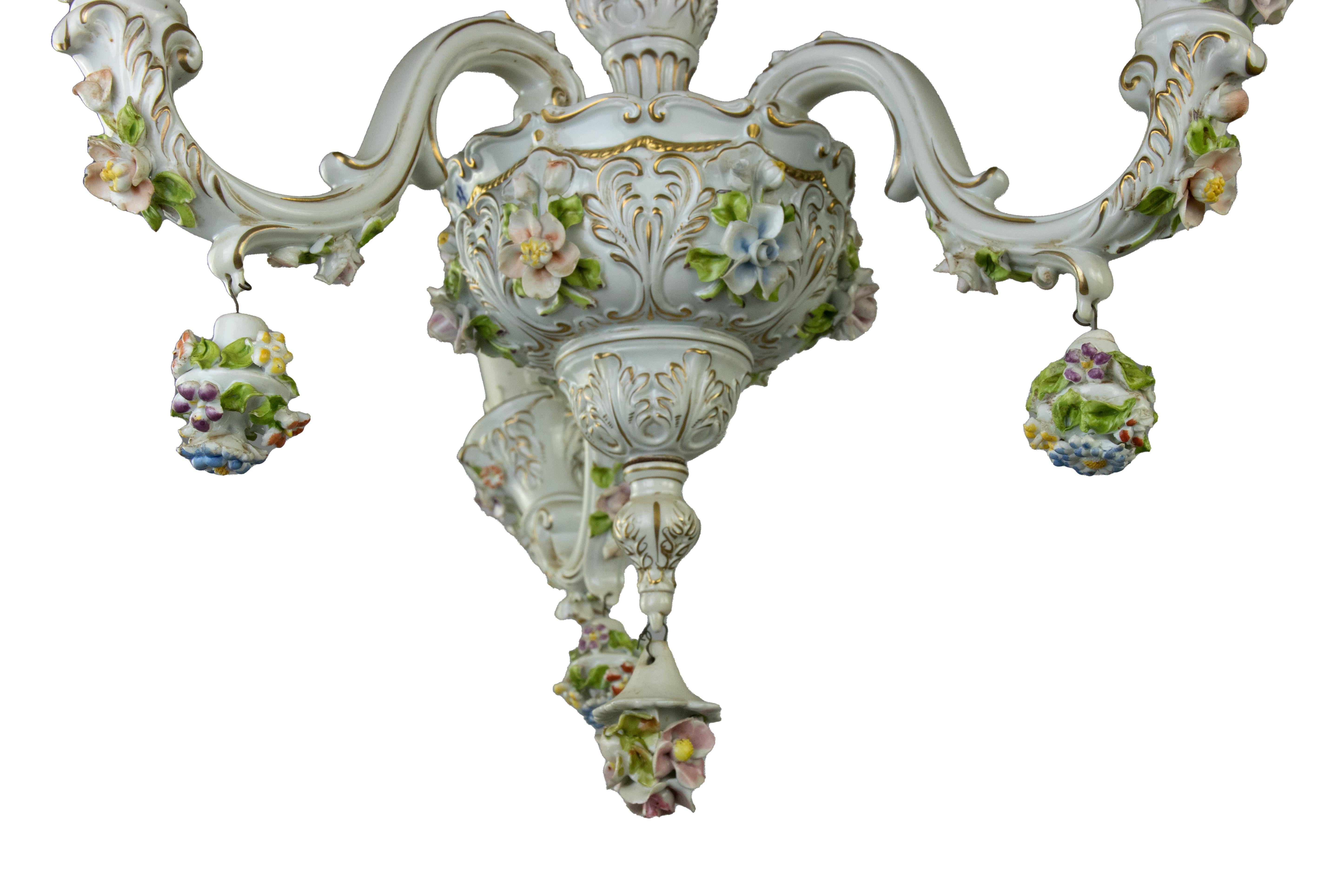 Vintage Capodimonte Chandelier, Italy 1950s In Good Condition For Sale In Roma, IT