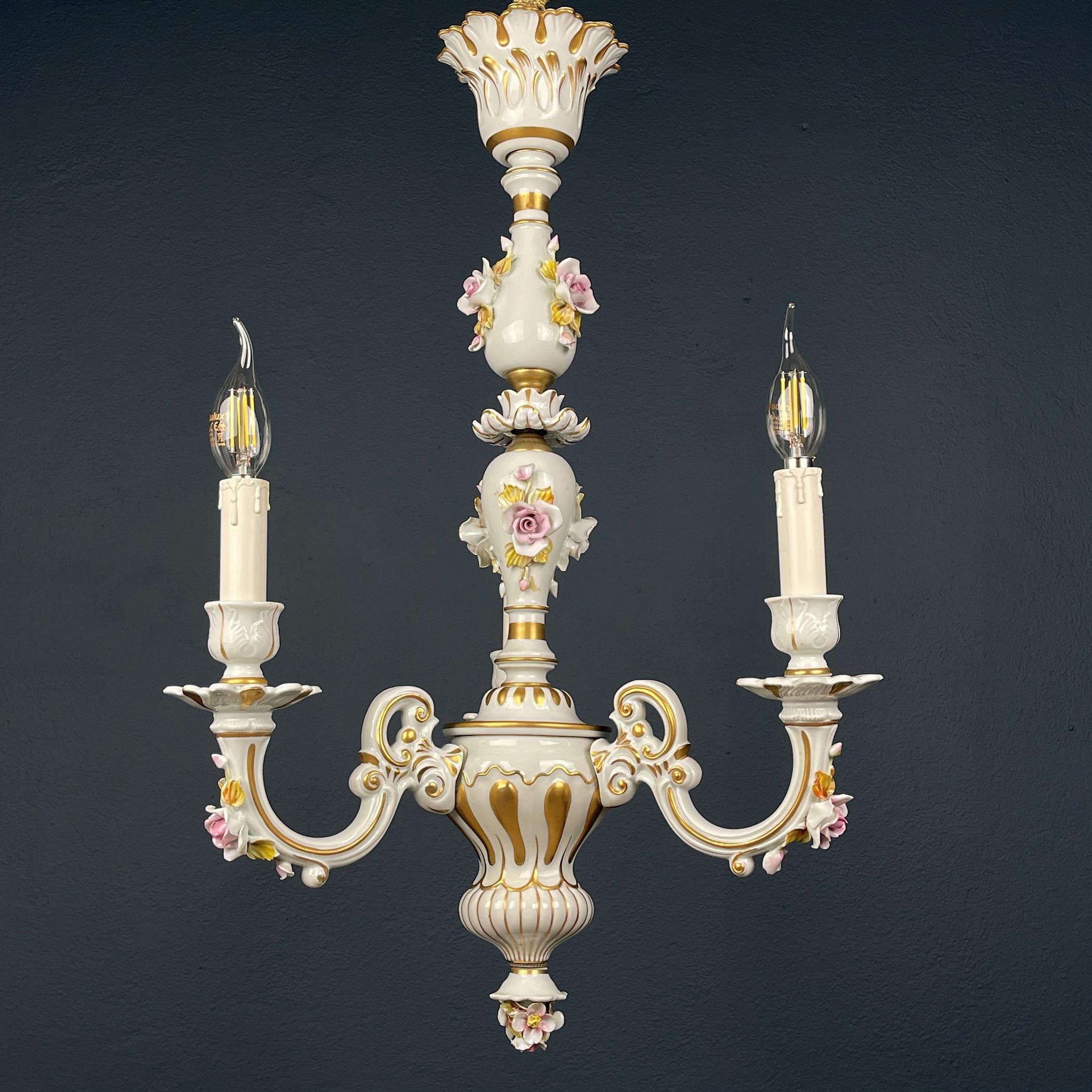 Baroque Vintage Capodimonte porcelain 3 arm chandelier Italy 1940s For Sale