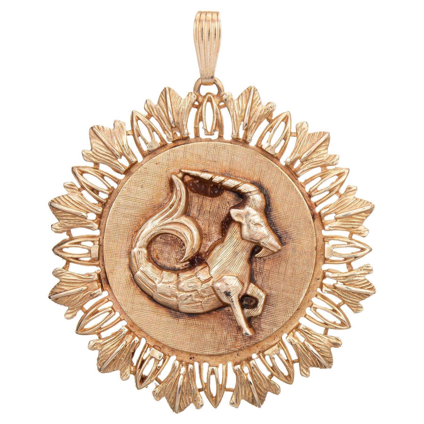 Vintage Capricorn Medallion Pendant 14k Yellow Gold Large Zodiac Fine Jewelry For Sale